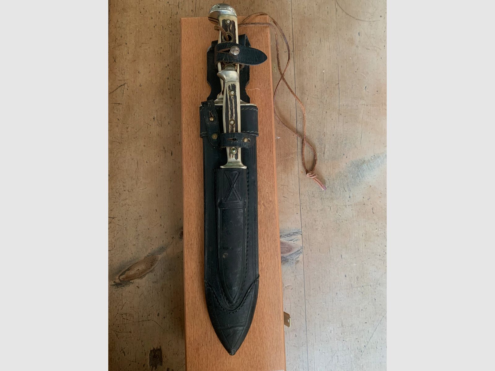 PUMA Waidbesteck von 1982