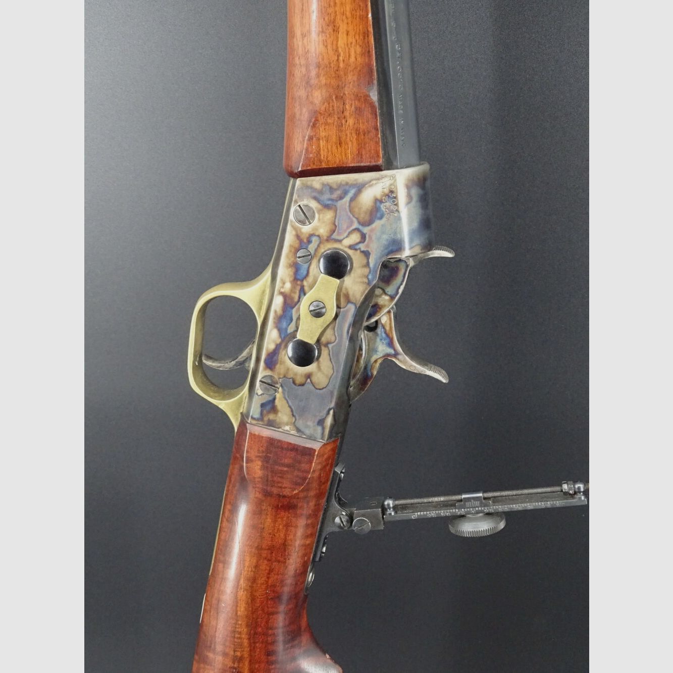 Pedersoli Rolling Block cañón octogonal de 28 mm calibre .45-70 Rolling Block con diopter