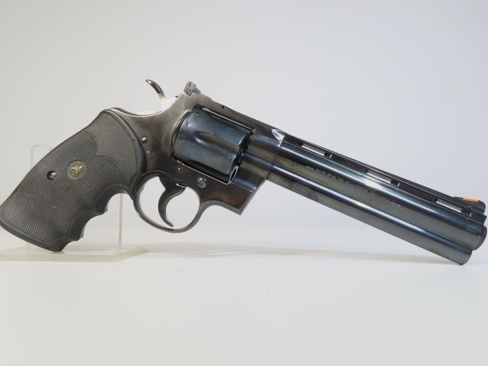 Colt Python 6" cali z 1971 roku