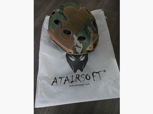 Atairsoft Helm für Airsoft oder Paintball in Multicam Neu