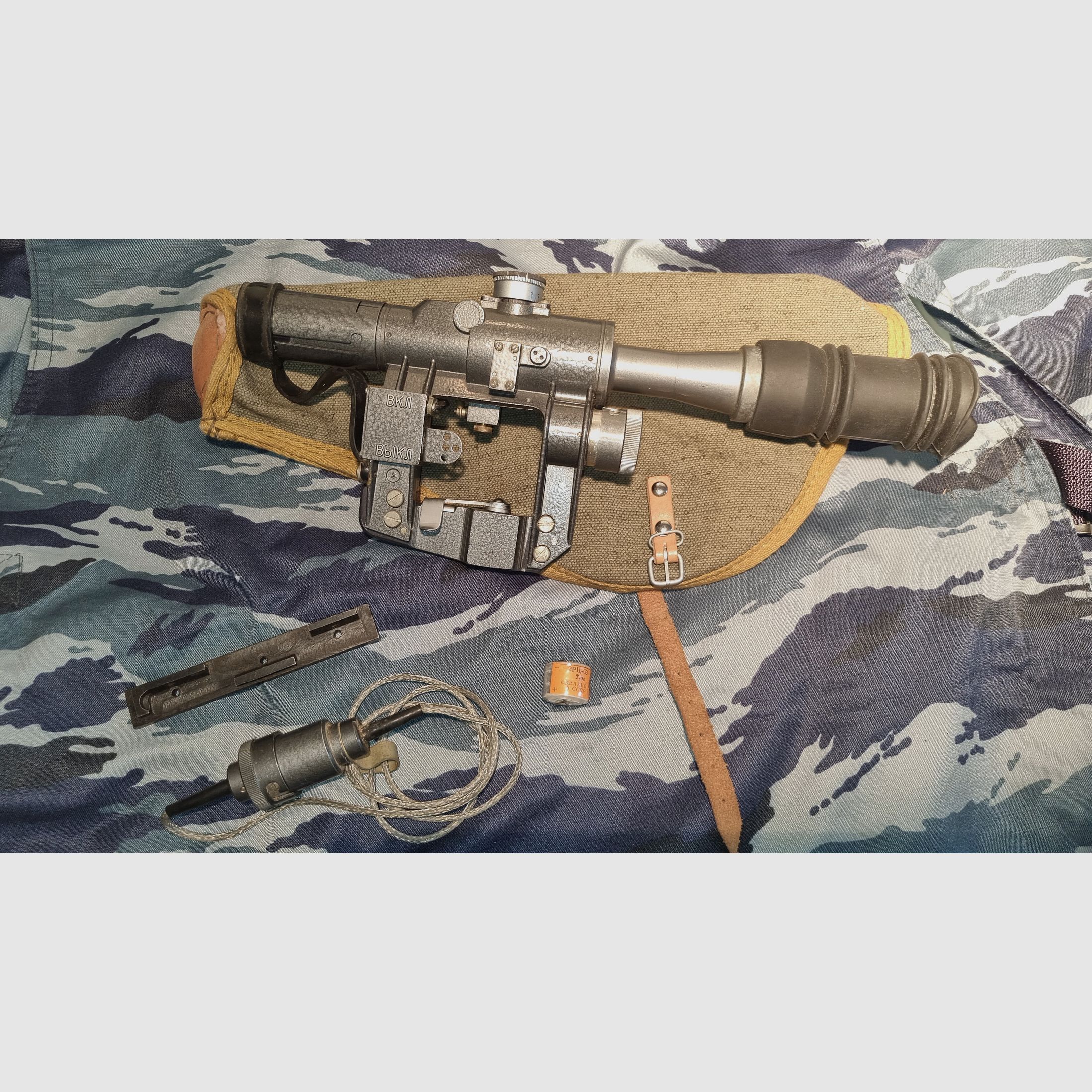 Visor Belaruso BelOMO POSP 6x24 (PSO-1) para SVD Dragunov & AK Kalashnikov SAIGA / Rusia / Unión Soviética / URSS