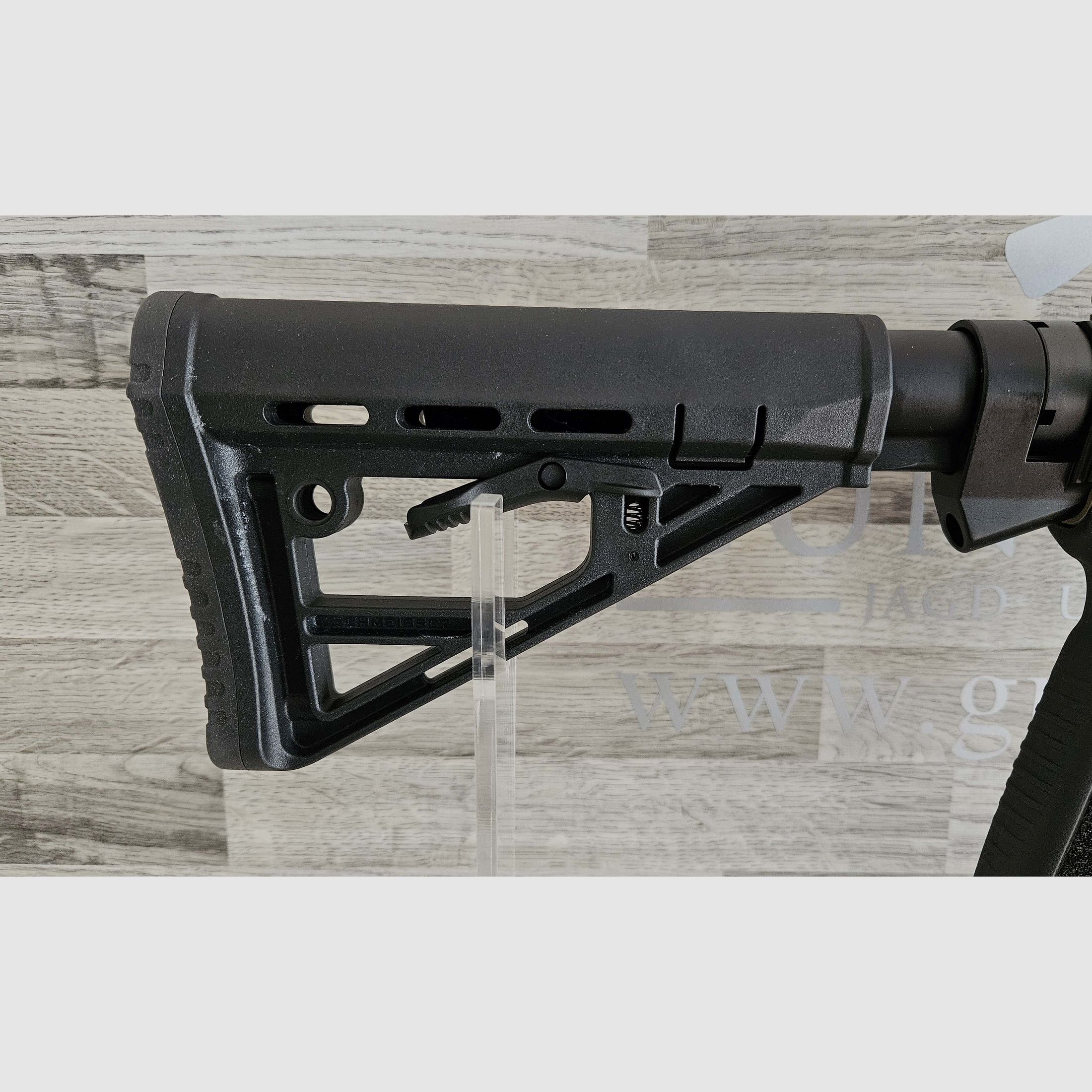 Schmeisser AR-15 M4FL FDE 14,5" Cal. .223Rem. + Falke LE FDE - envío gratis - producto nuevo del comercio especializado