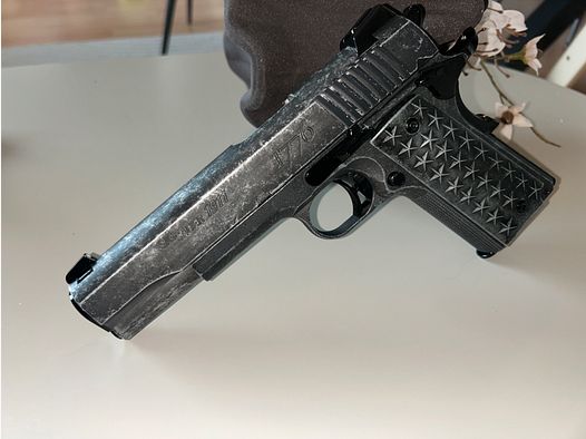 Sig Sauer 1911 "We The People" CO2 air pistol cal. 4.5 mm BB full metal