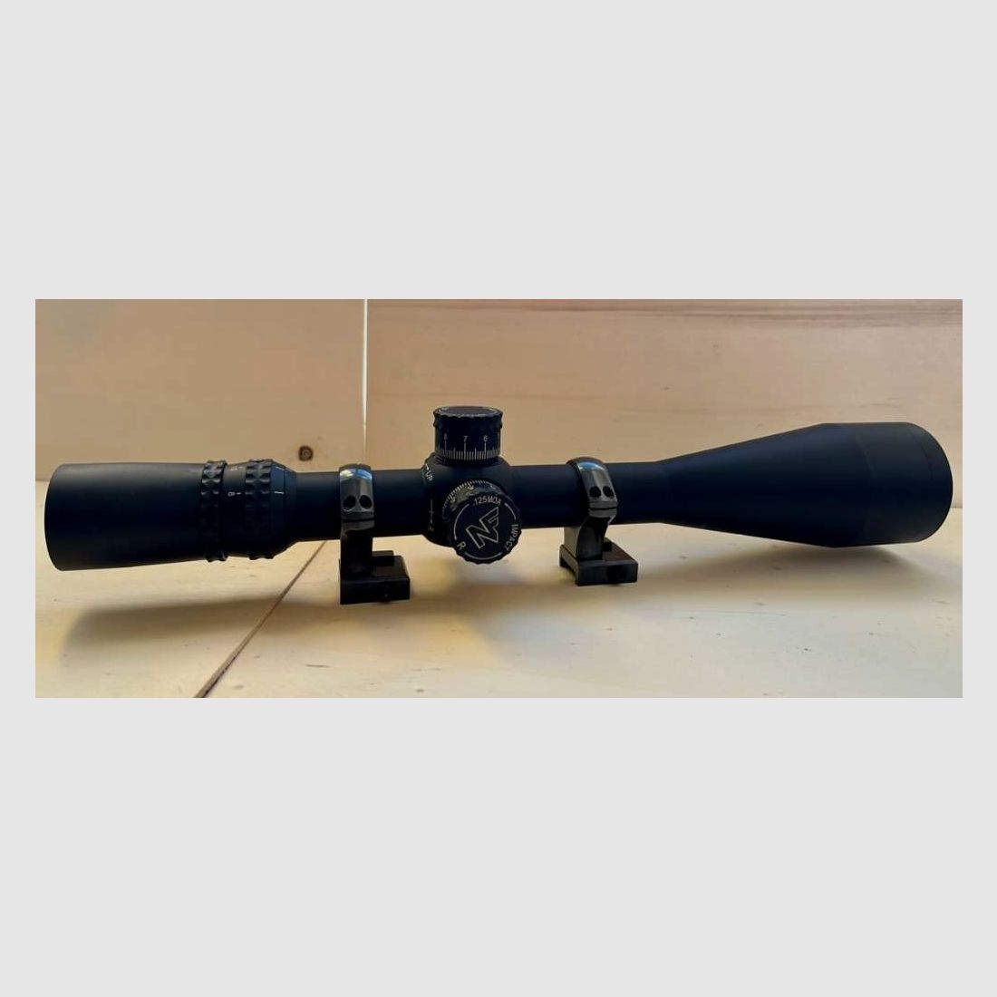 NIGHTFORCE NXS 8-32x56 .125 MOA - CH-3