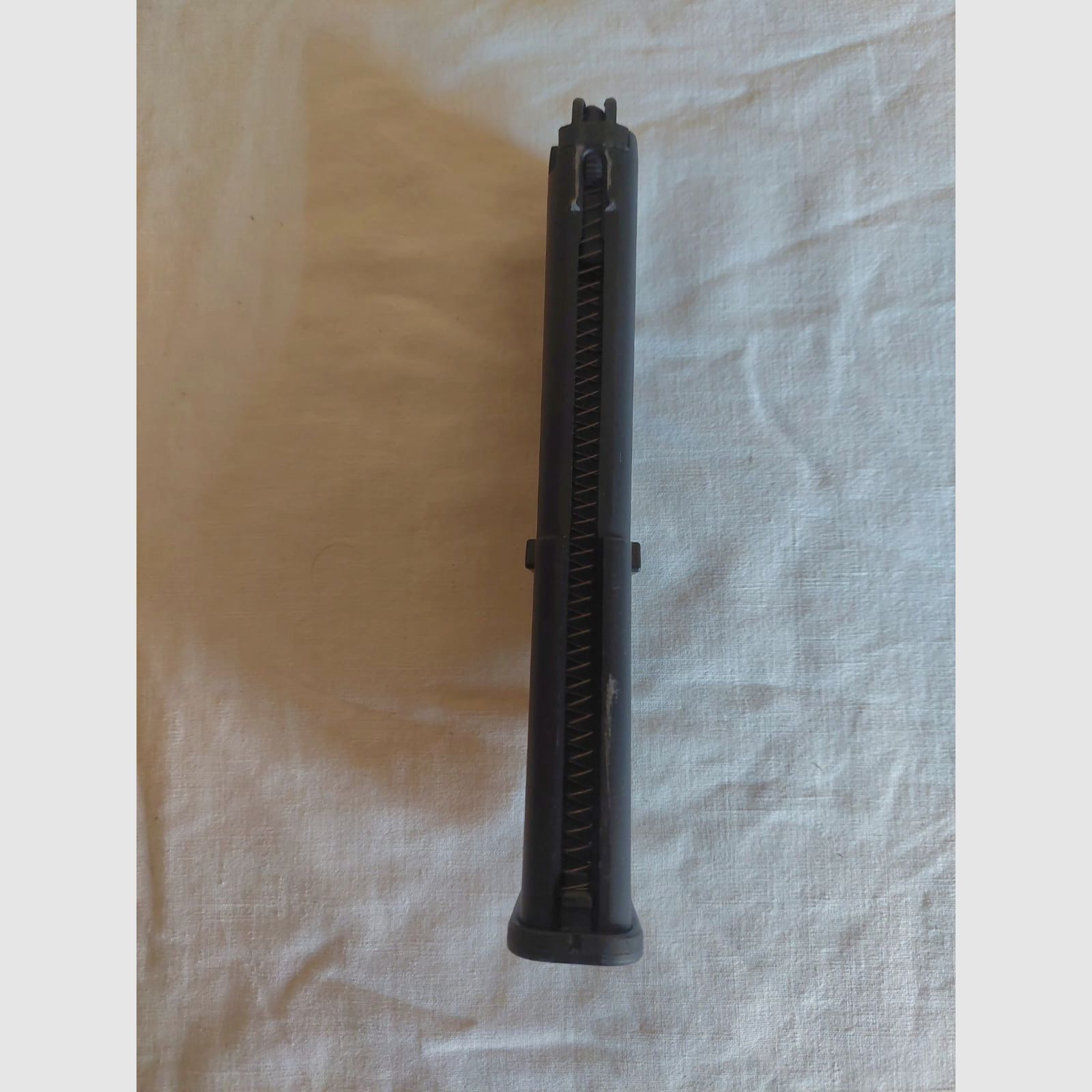 HK Mp7A1 6mm GBB + Tasmanian Tiger Tasche 