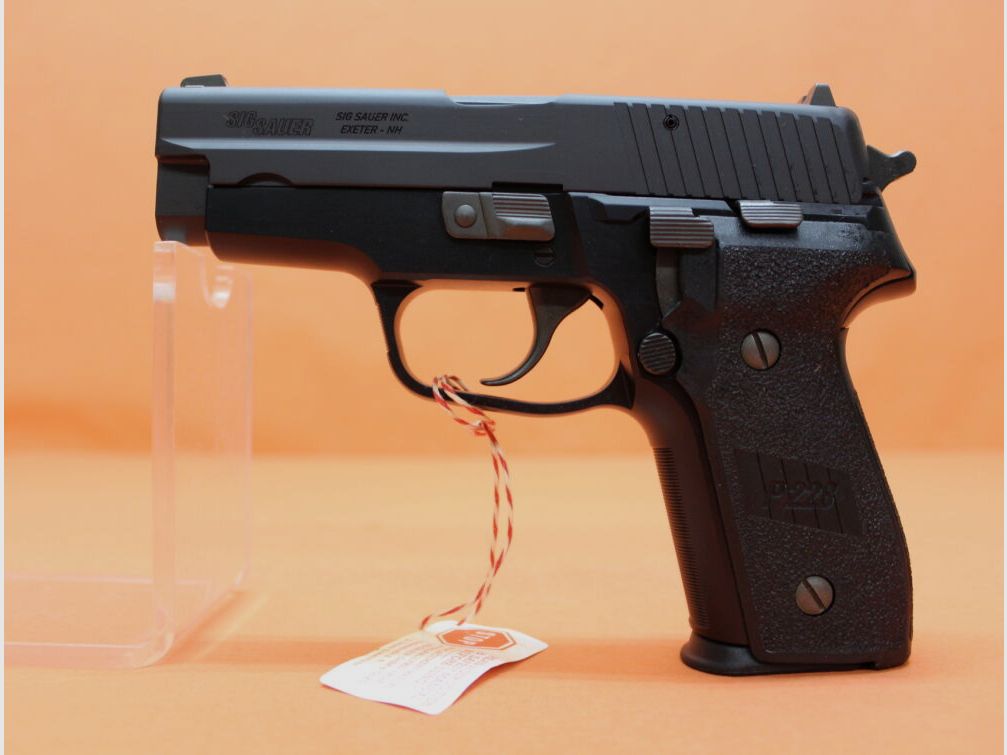 SIG Sauer Ha.Pistole 9mmLuger SIG Sauer P228 U.S. M11 98mm Lauf/ Alu-Griffstück (9mmPara/9x19)