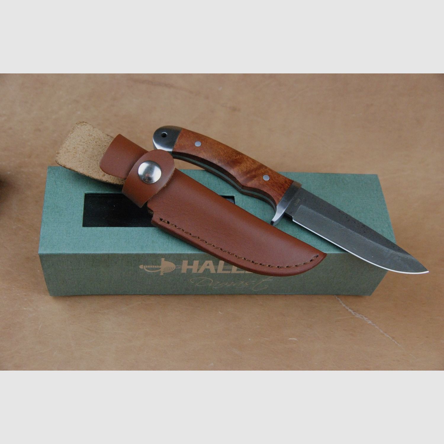 Damast Messer 39 Lagen mit Lederscheide