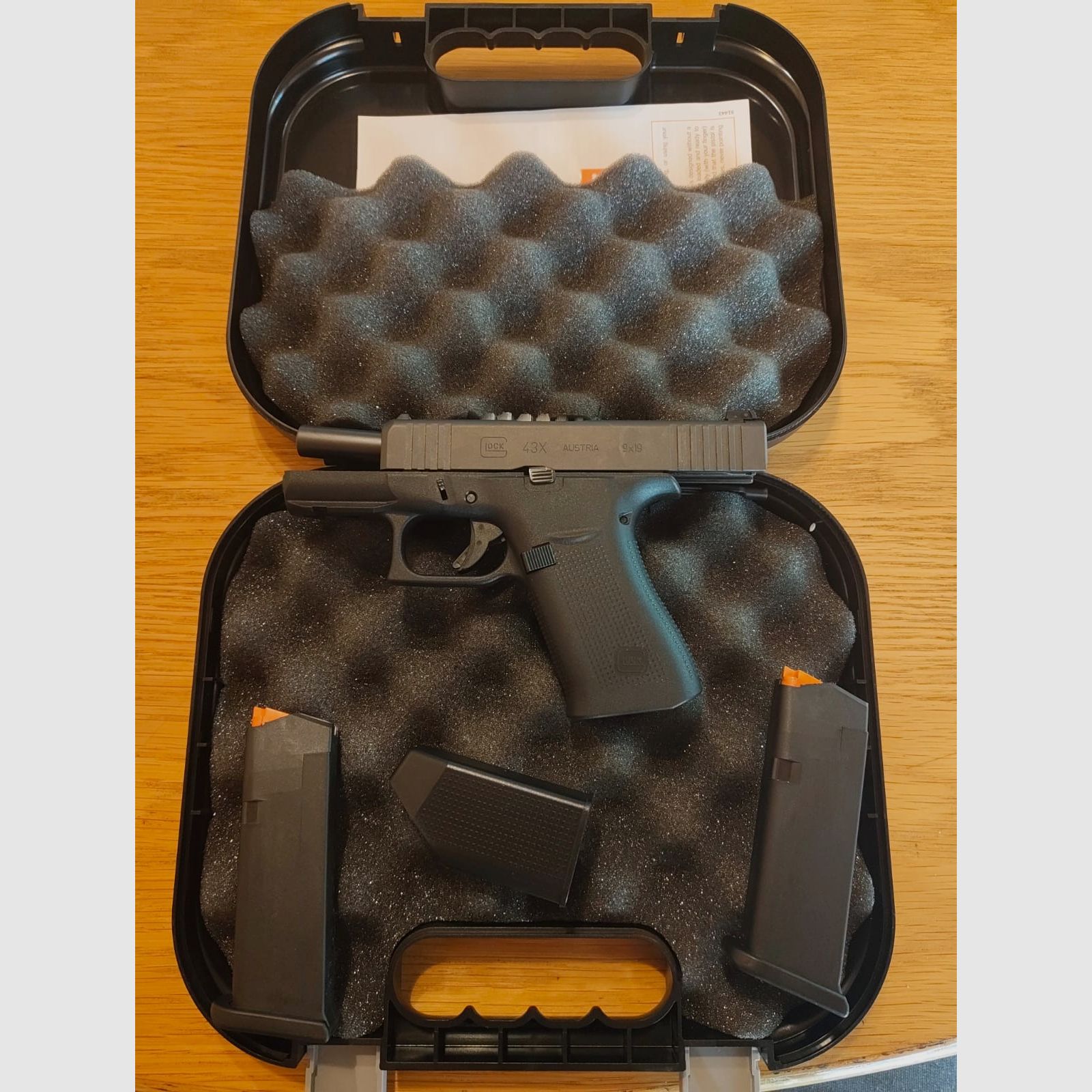 Glock 43X 9x19 mm – Top Zustand, nur ca. 50 Schuss, inkl. Holster & 180 Schuss Norma Safeguard