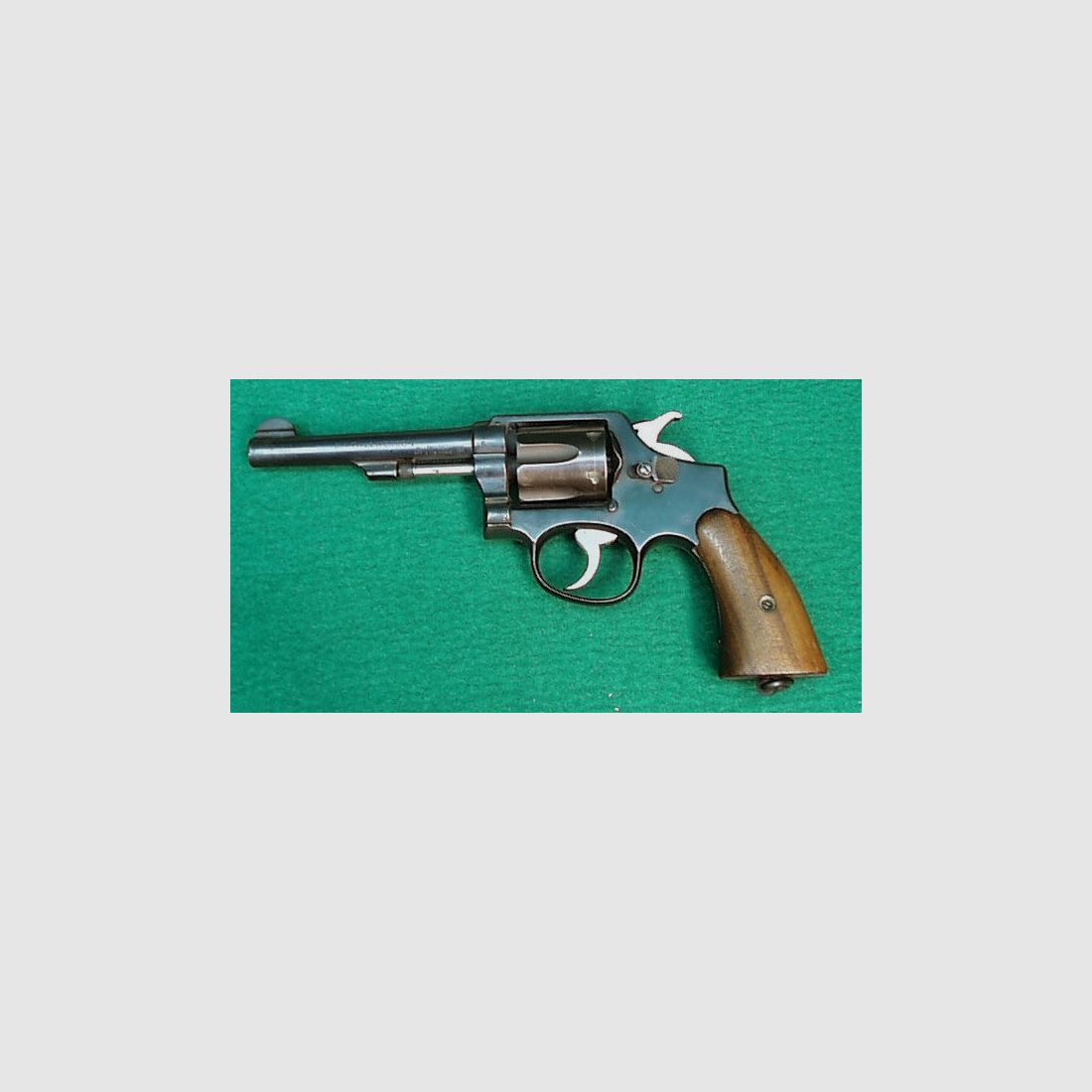 S&W Revolver Victory