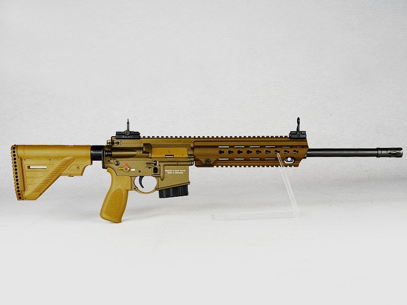 Heckler & Koch MR223 A3 Slimline 16,5", RAL8000 con impugnatura corta