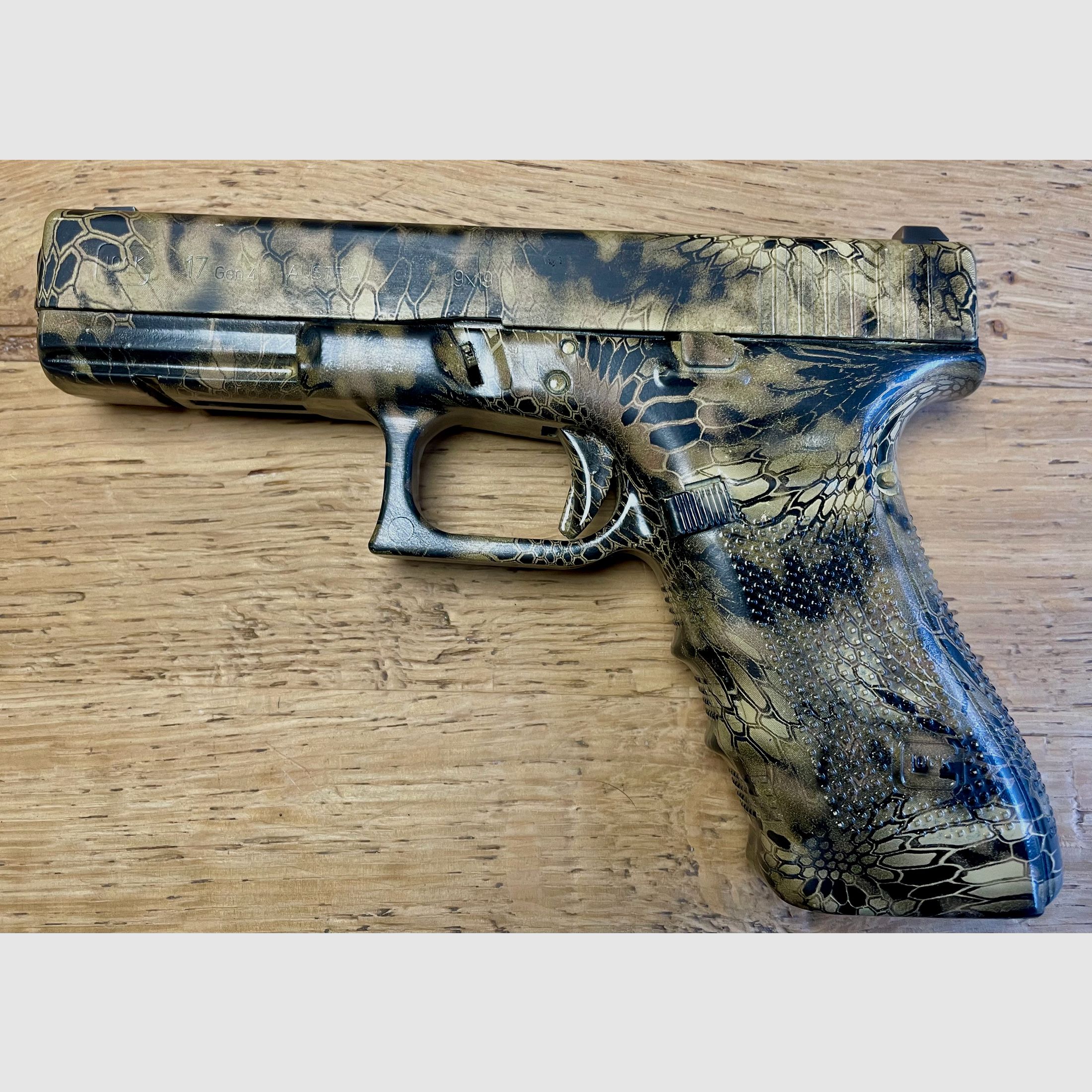 Customized Glock 17 Gen4 9mm Luger komplett set  - überarbeitet