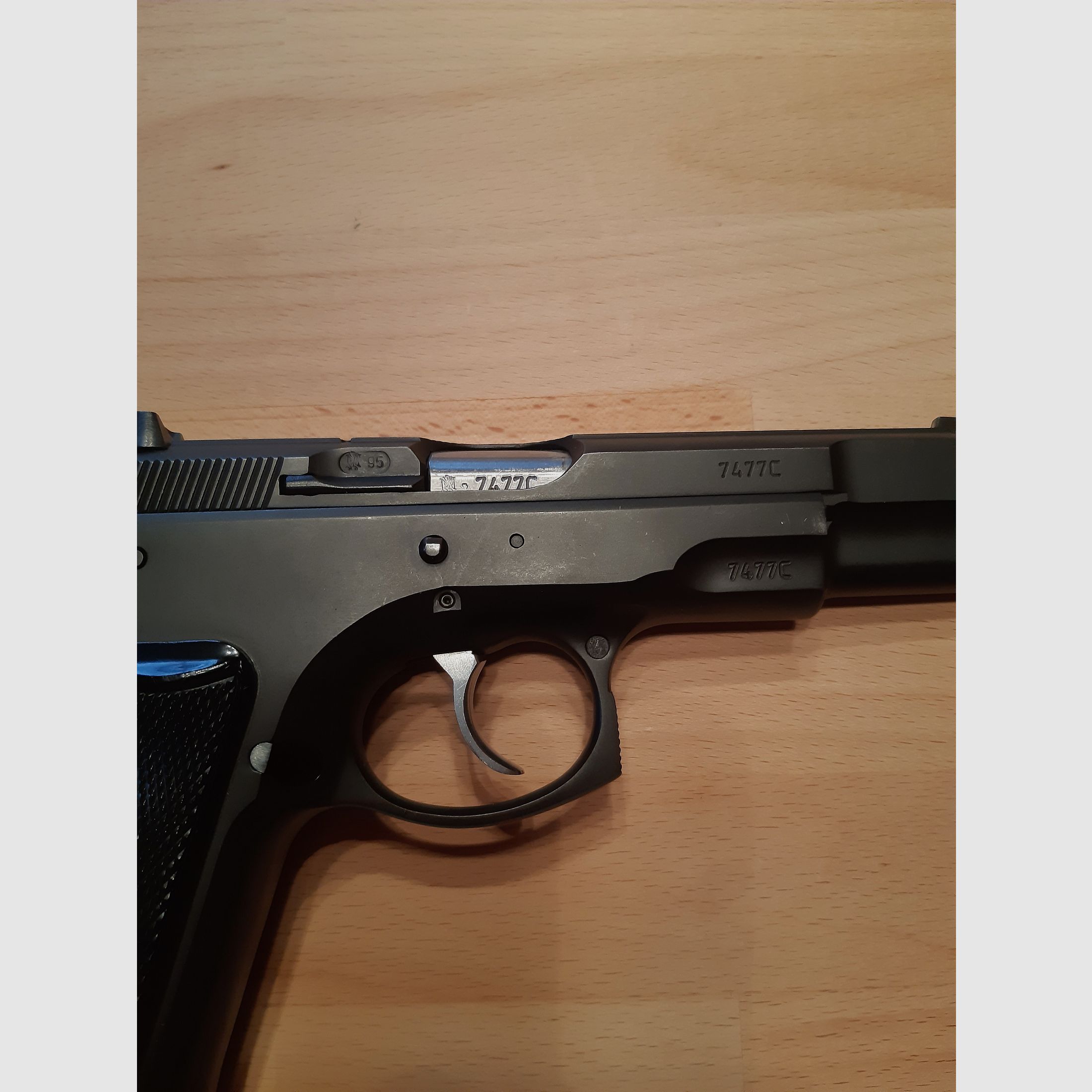 BRÜNNER CZ  m  75