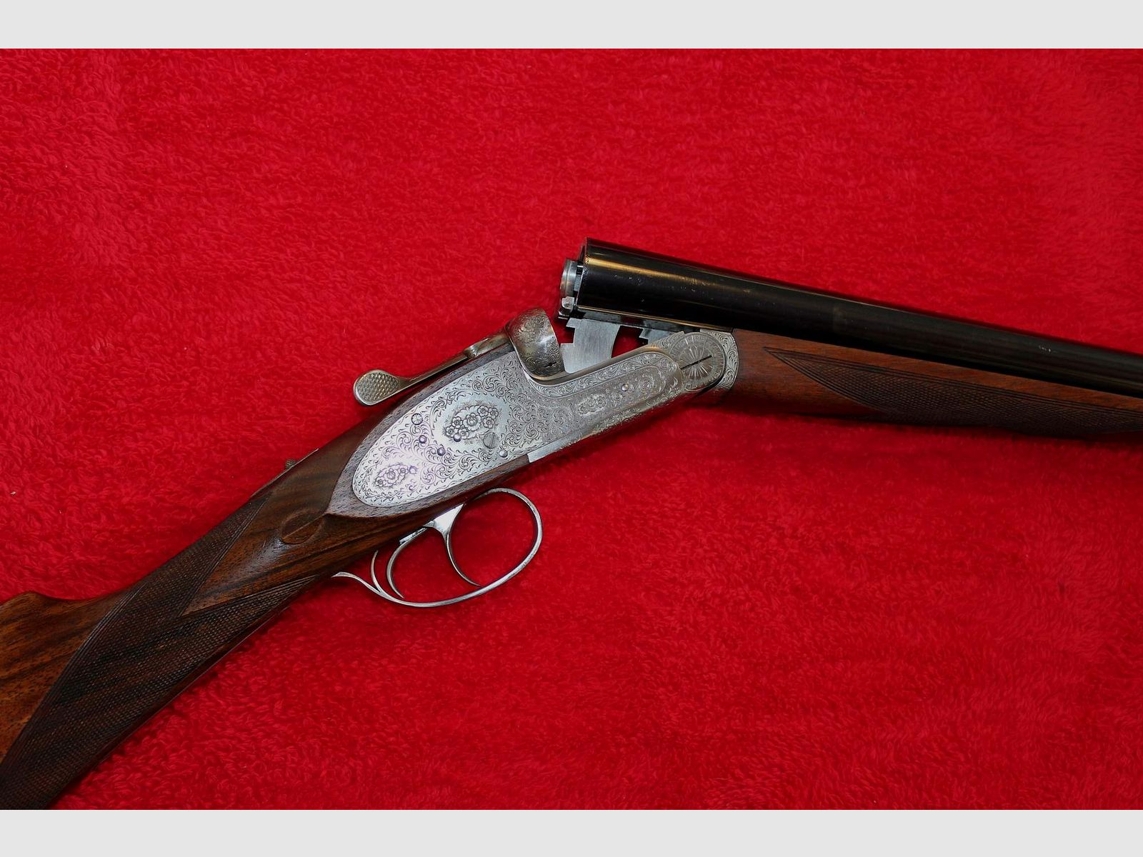 Elegante Seitenschlossflinte der Firma Grulla,  Mod. San Remo