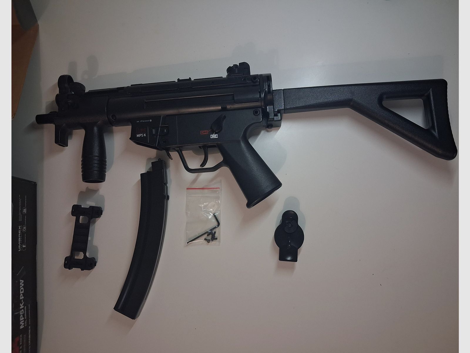 Heckler & Koch MP5 K-PDW CO2 Airgun 4.5 mm BB – Blowback