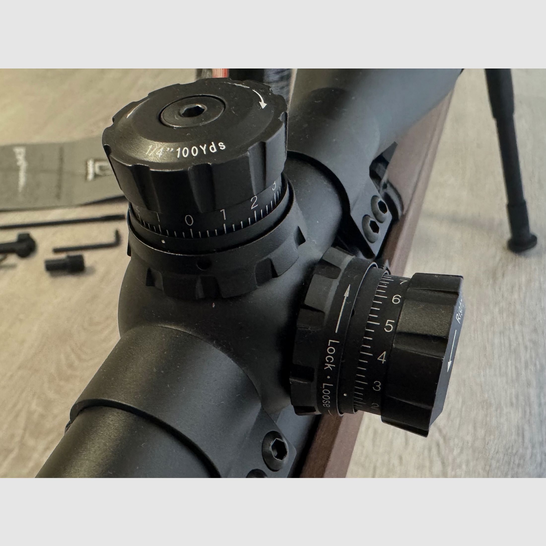Double Bell Karabiner 98K Gas Airsoft Bolt-Action Gewehr mit Hülsenauswurf Echtholz-Version