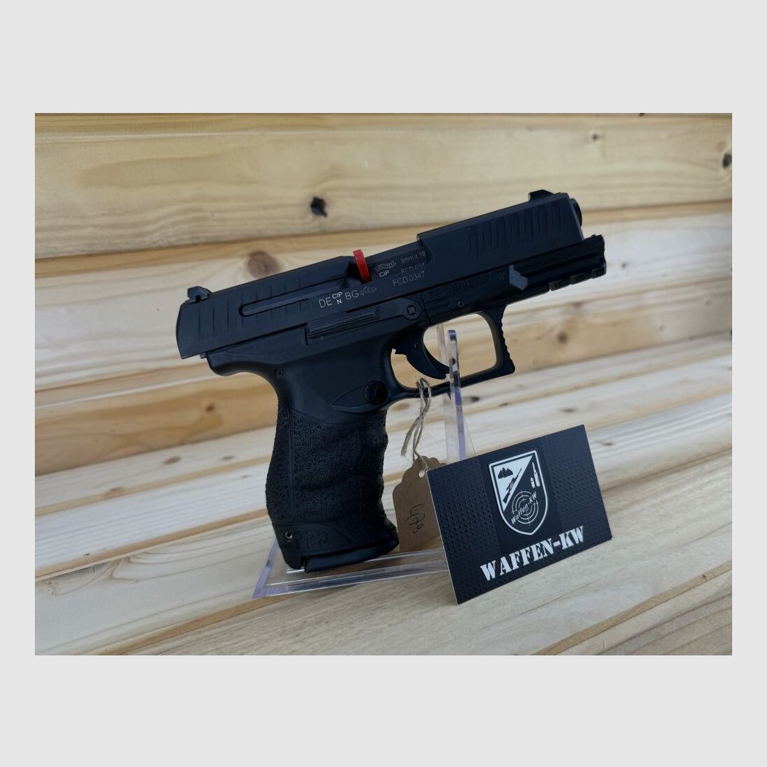 Arme de démonstration Walther pistolet semi-automatique PPQ M2B 9x19 PS 4" 15R17R INT 9mm L 9mmLuger