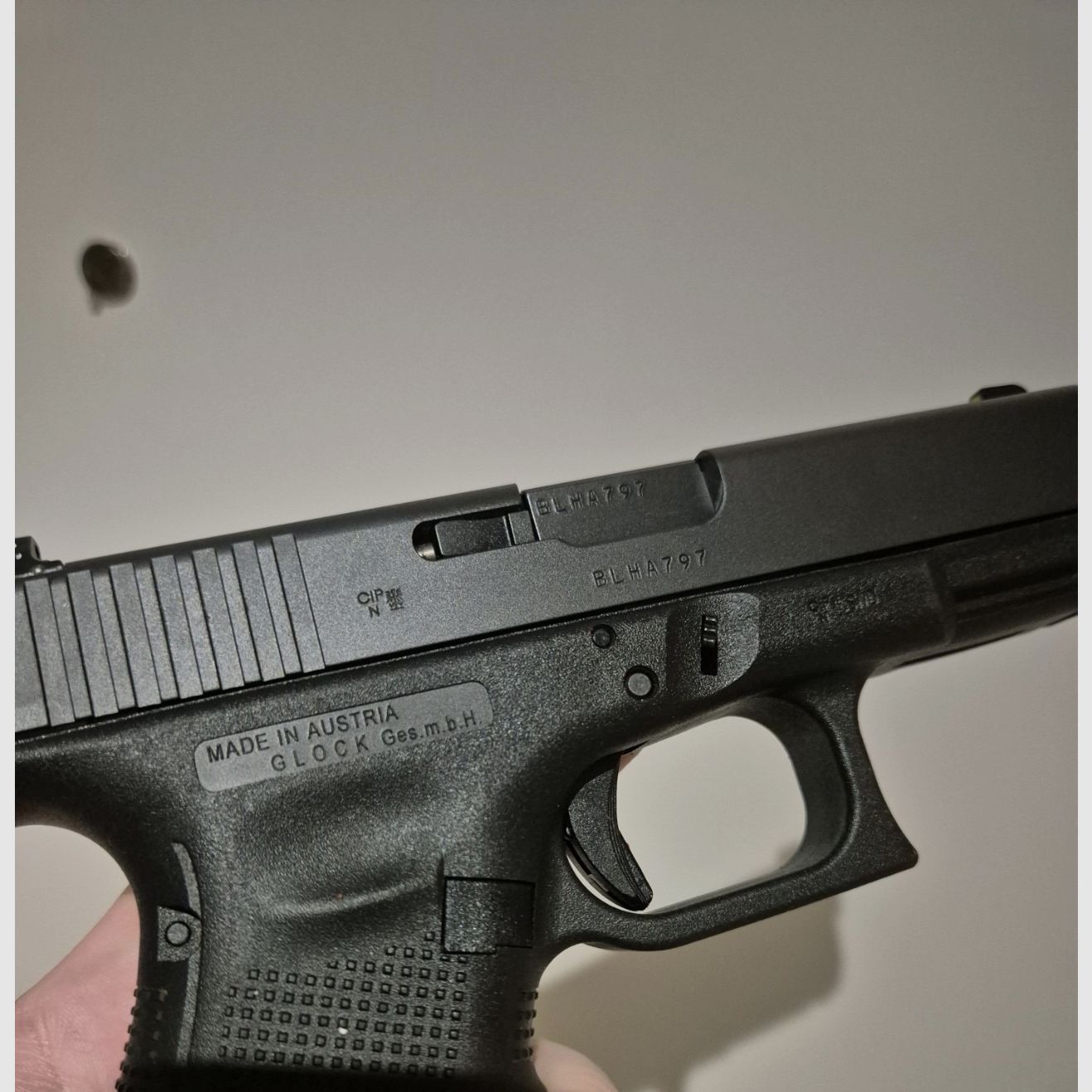 Glock 23 Gen4 in calibro .40 S&W