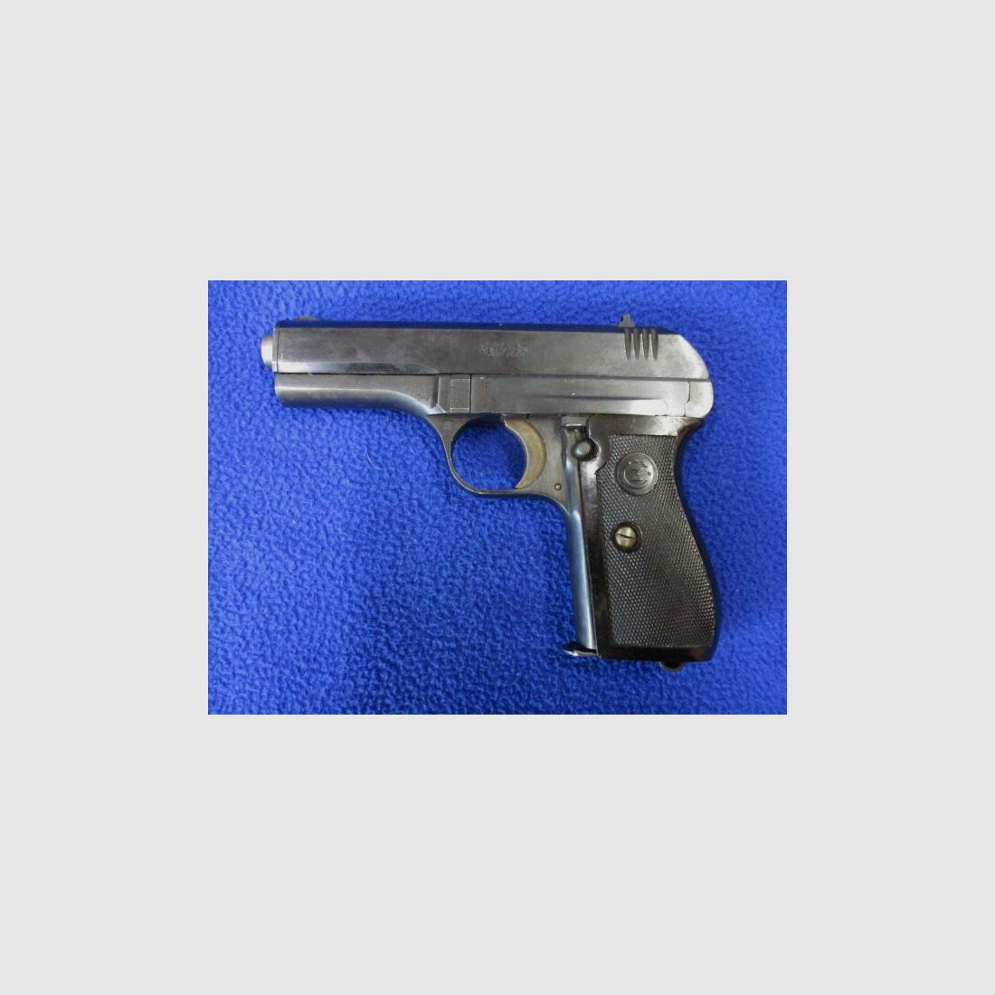 Pistola CZ 27 7,65mm Browning versión checa - sin WAA - CZ27