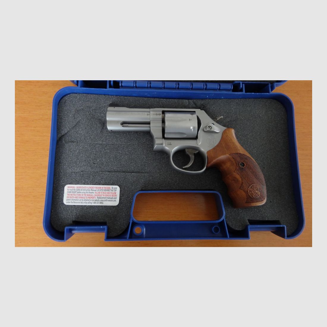 Smith & Wesson S&W REVOLVER: 686 .357 MAGNUM SECURITY SPECIAL 3" BARREL