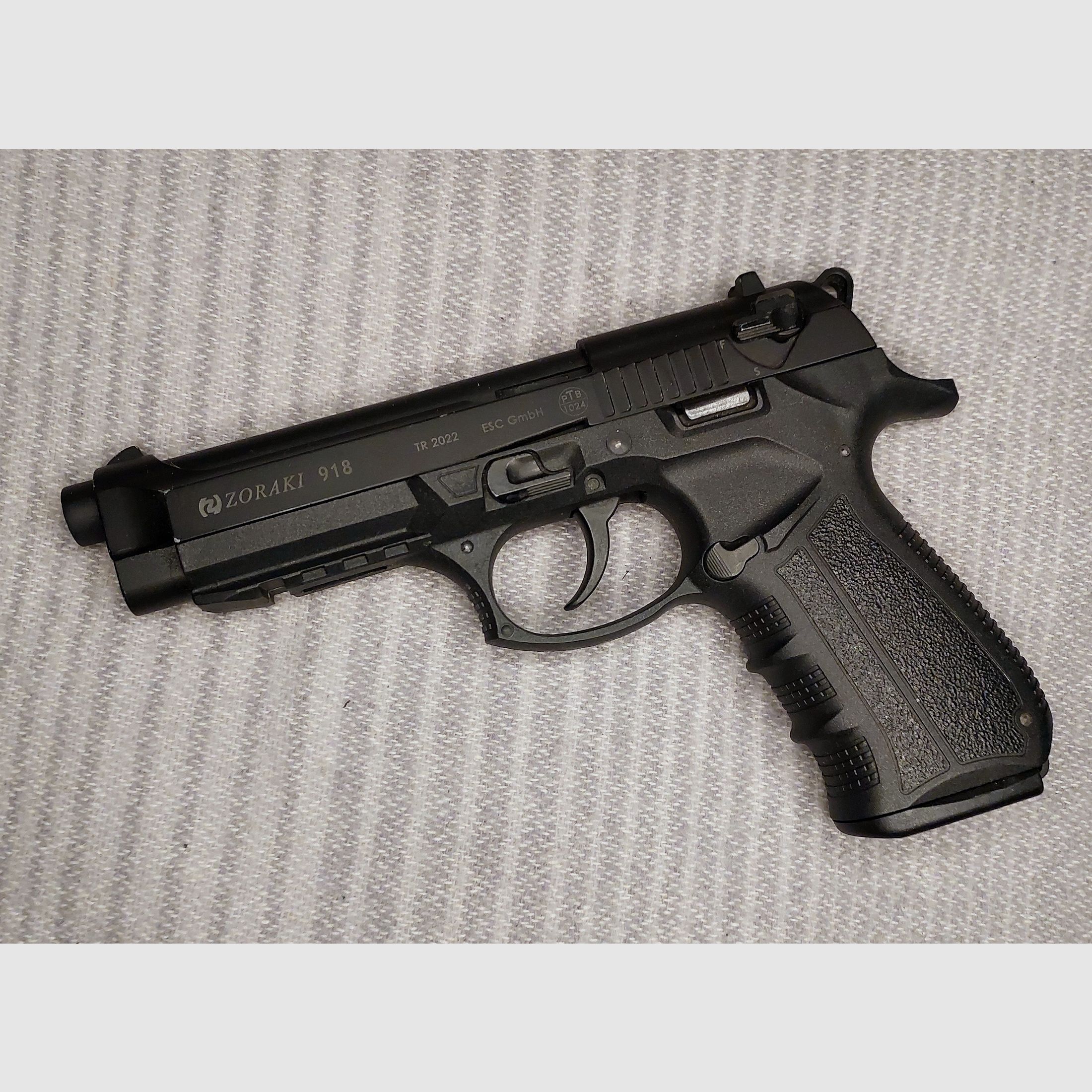 Zoraki 918 9mm P.A.K. schwarz (PTB 1024) mit zwei Magazinen