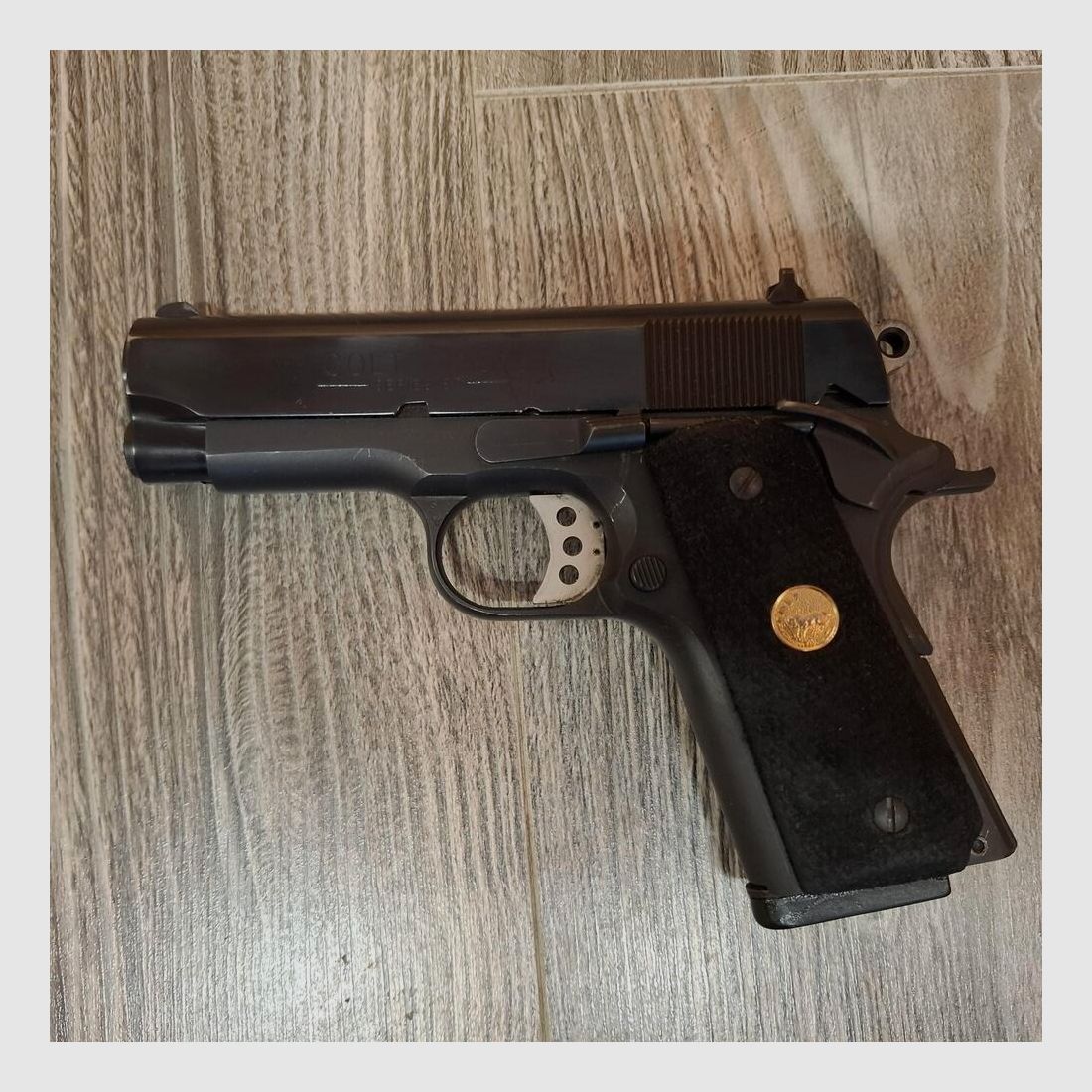 Colt 1911 Compact Mod. MK IV Officers ACP