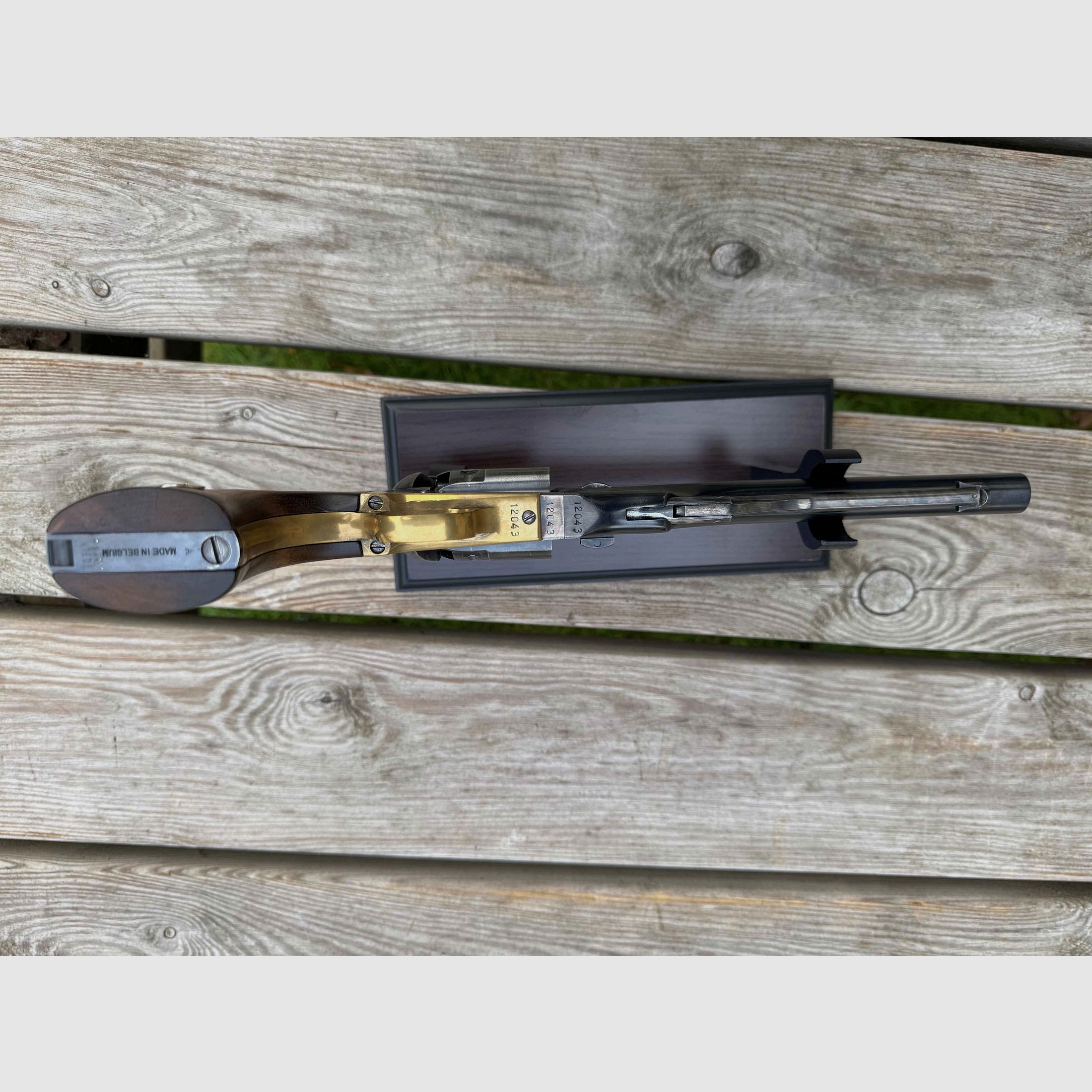 Centaure M1860 percussion revolver in cal. 44