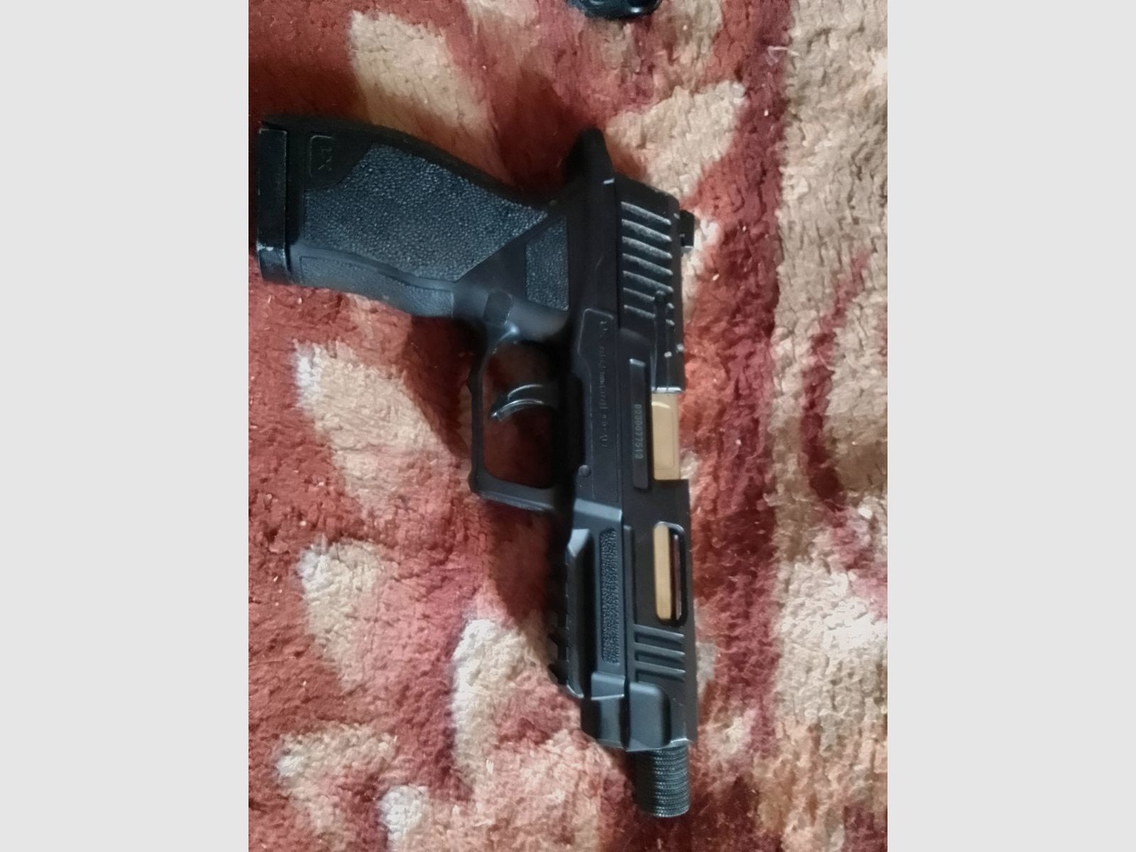 UX SA 10 und Beretta Apx