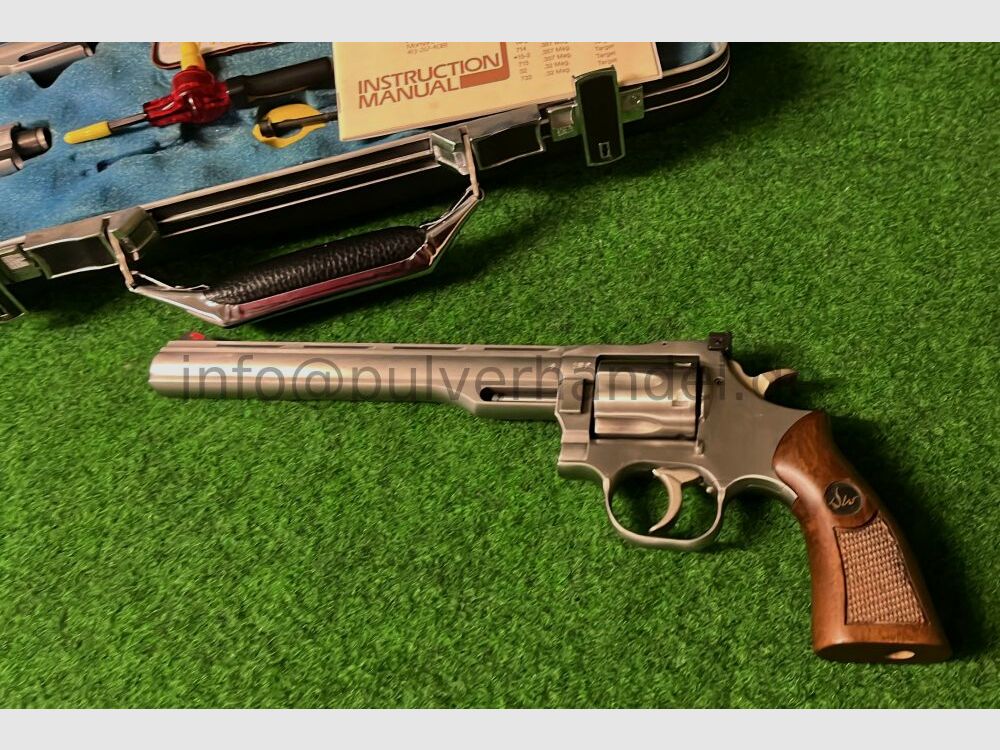 Dan Wesson 2,5" - 8" Revolver mit Austauschläufen SELTEN .357Mag im Set TOP