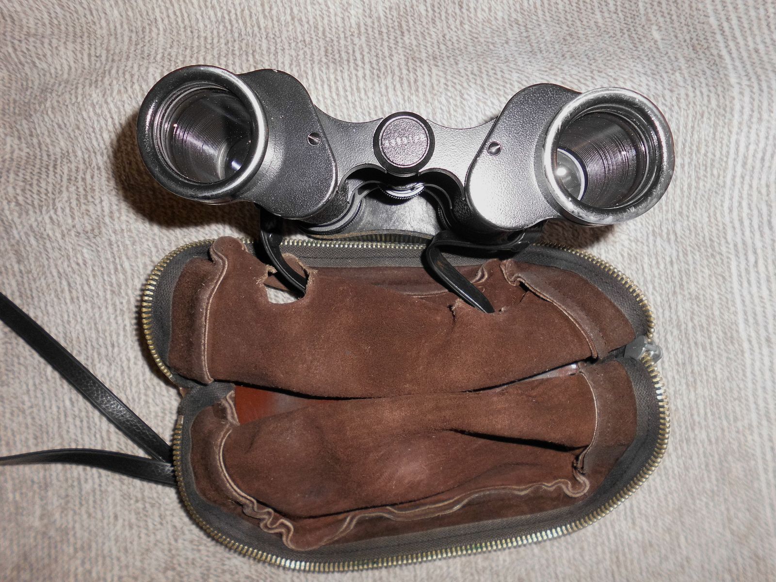 Original Carl Zeiss Jena DELTRINTEM 8x30 Q1 Fernglas Made in DDR