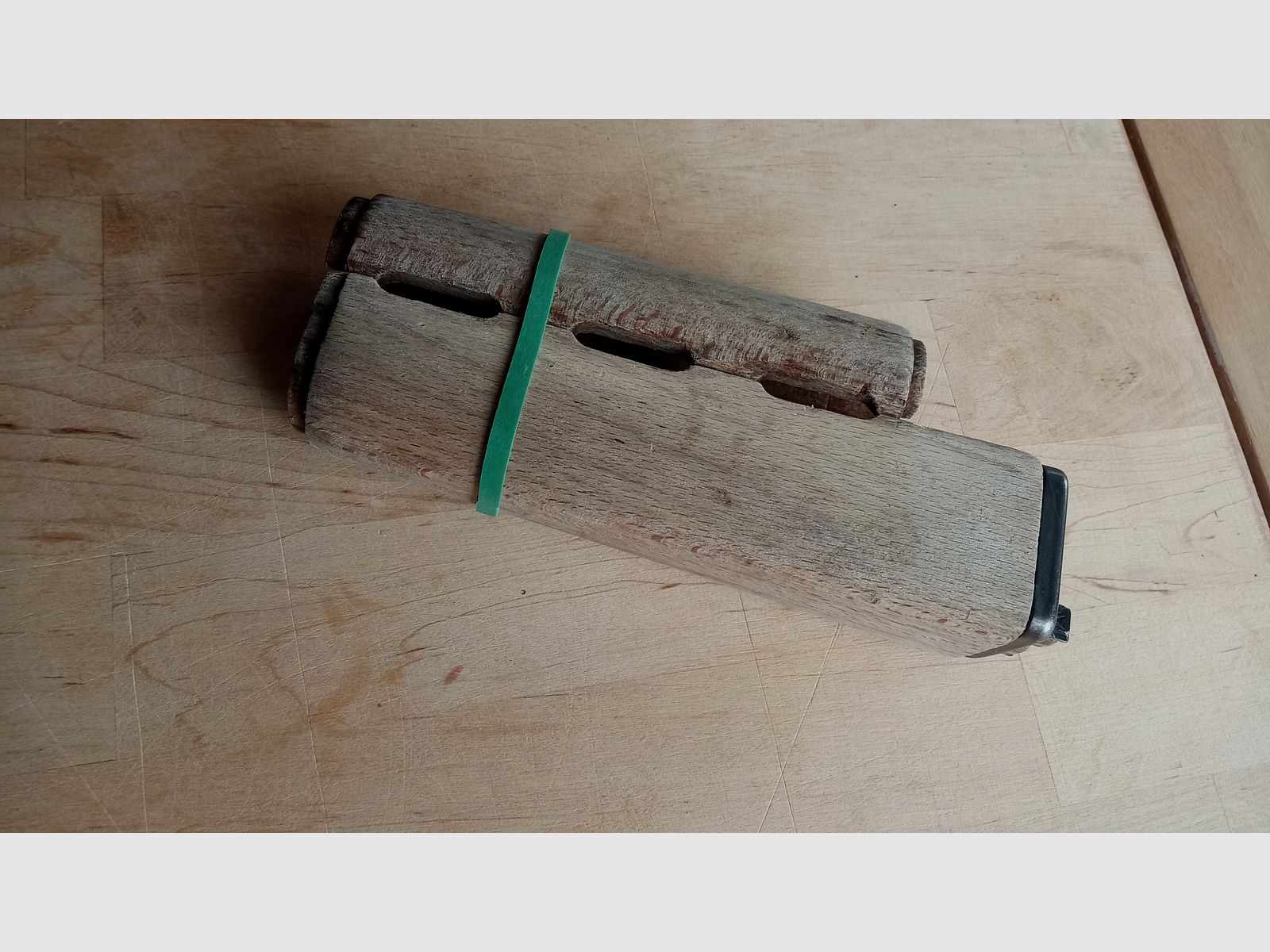 #4 Geisterhafter M70 Handschutz / Zastava Yugo AK Vorderschaft inkl. Steel Ferrule  // wohl auch geeignet für LCT