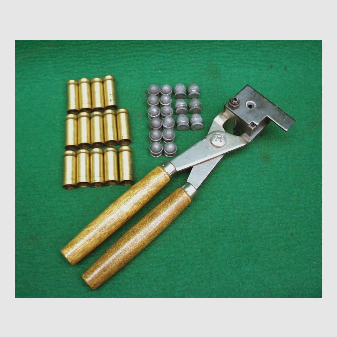 Rapine Gießkokille mit Griffzange Kal.540