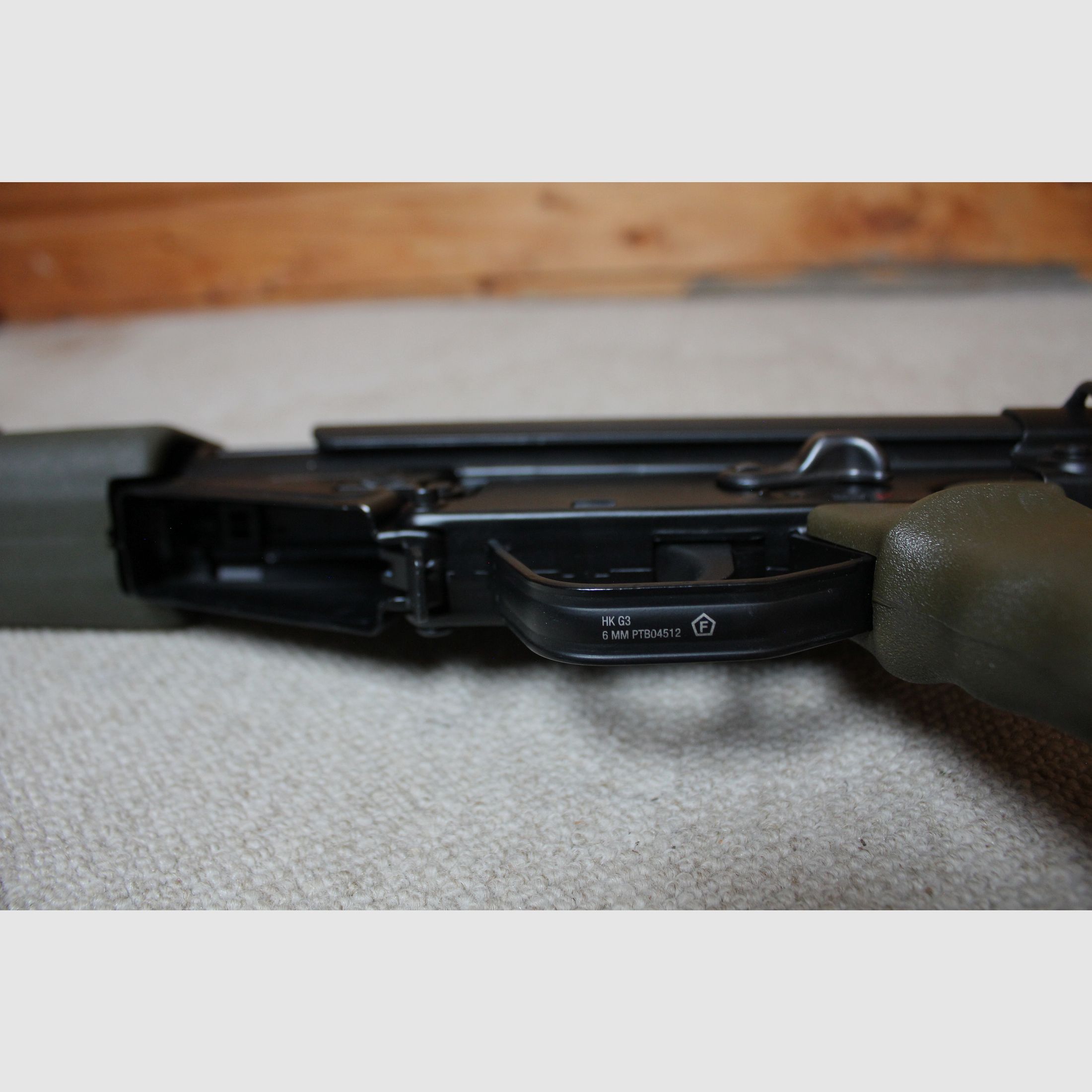 H&K Co2 G3 von Umarex / VFC Ausführung G3A4 mit Original G3 Griff, Ladehebel, Schubschaft und Trapez Handschutz  // GBB 6mm BB / Vega Force Company