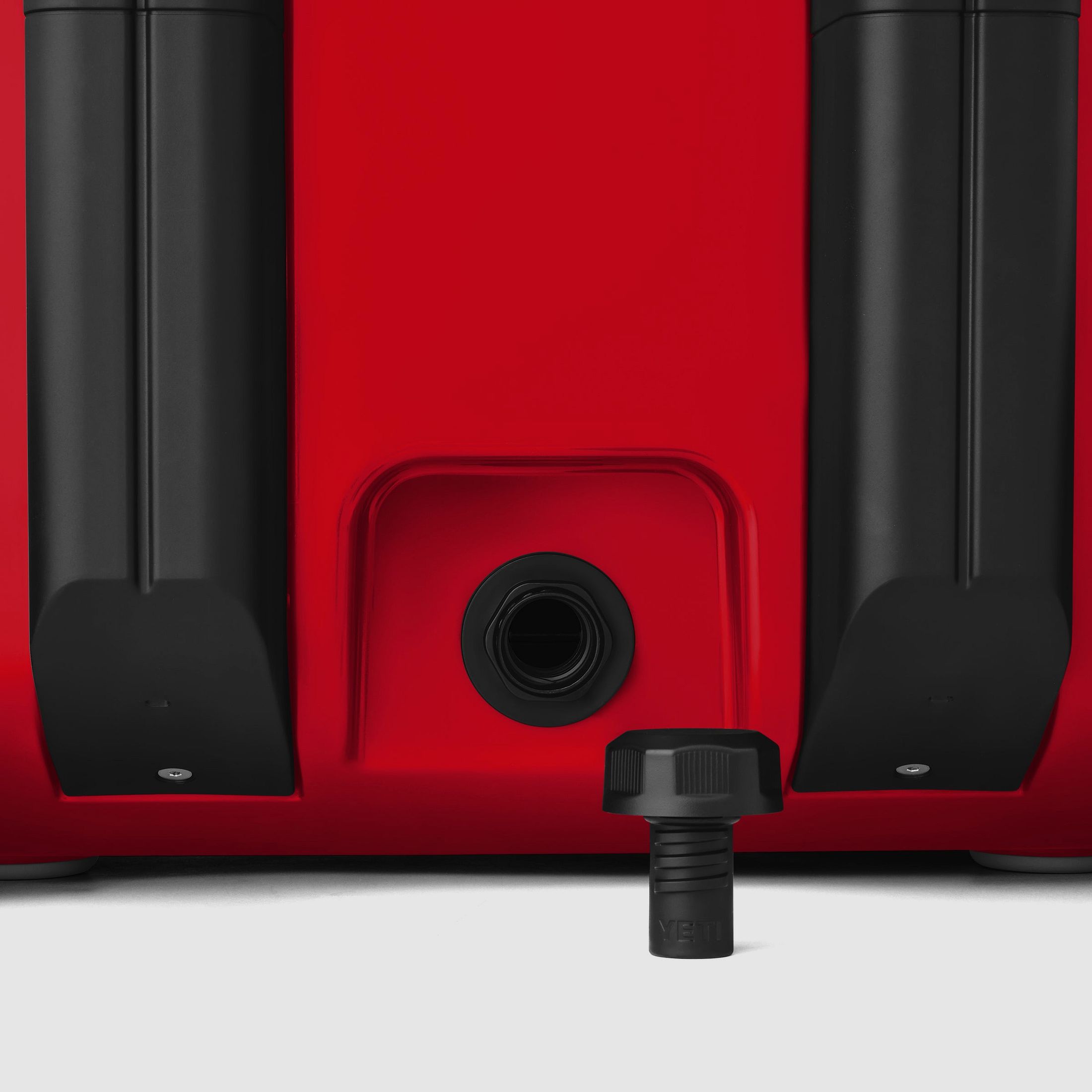 YETI® Koelbox Roadie 32 - Rescue Red, afbeelding 8 van 10