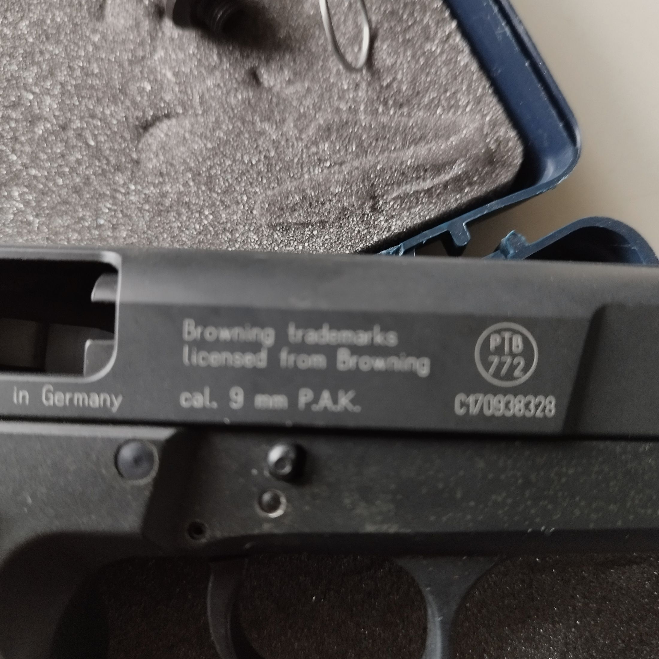 Browning GPDA 9 - 9mm P.A.K. -  SRS Pistole mit Box PTB