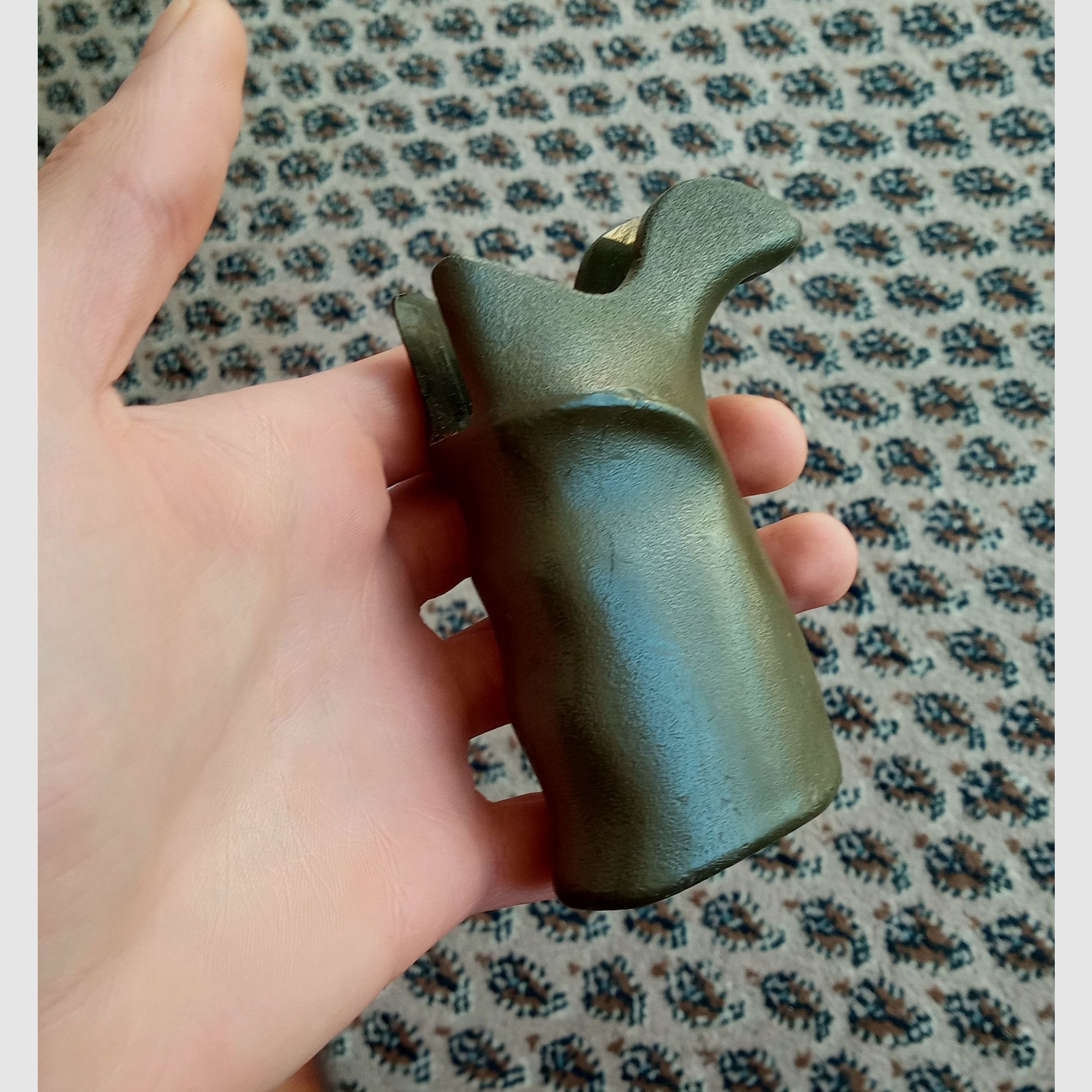 G3 Pistolengriff tiefes speckiges Oliv-Grün / stilistisch perfekt für Holz Handschutz // Polymer Griff