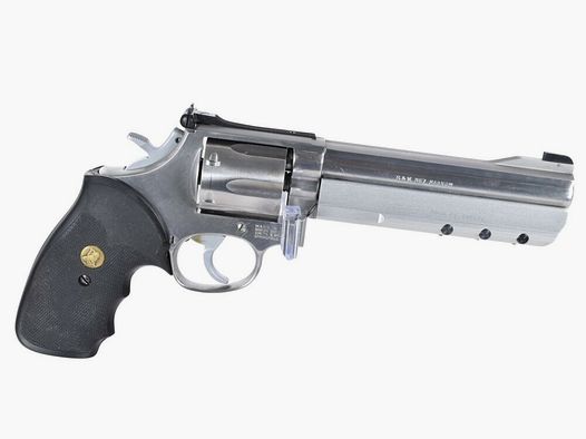 Smith & Wesson 686