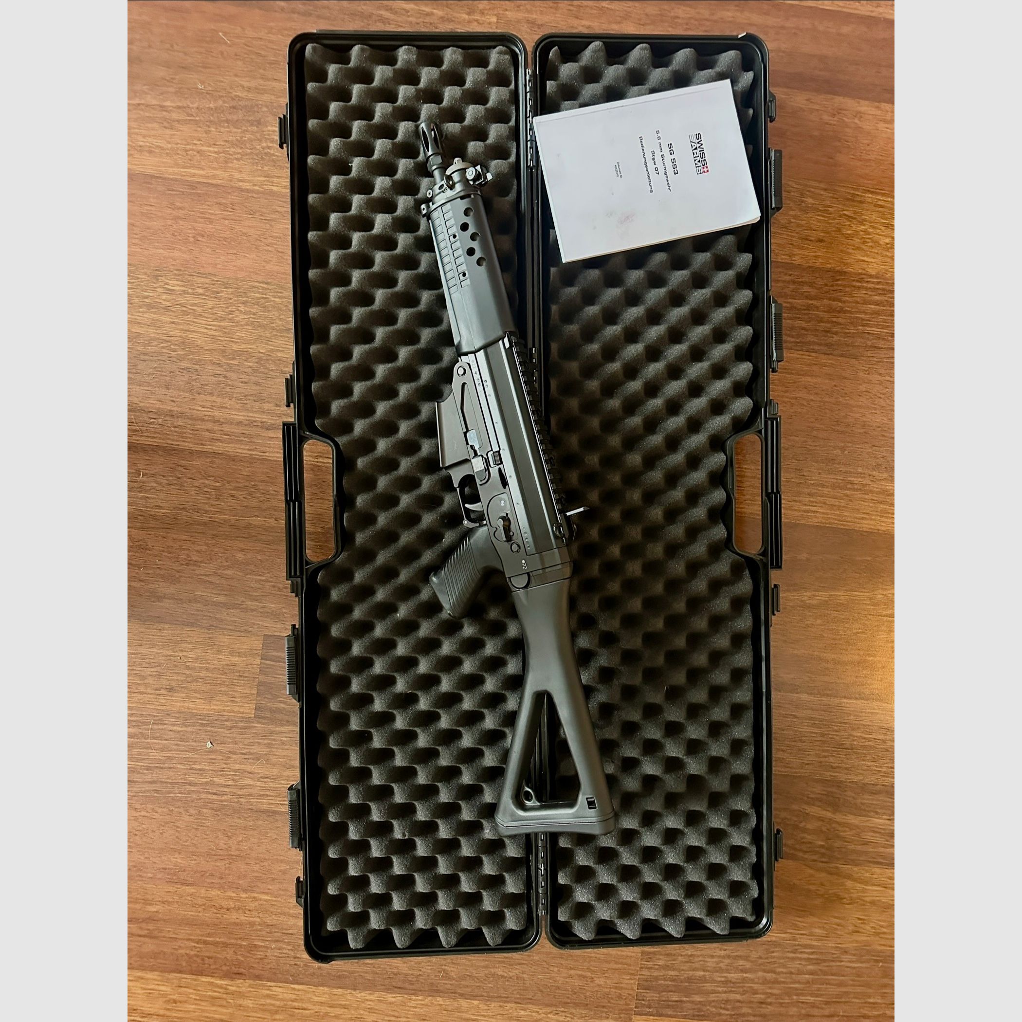 <SIG SG 553 SB>
