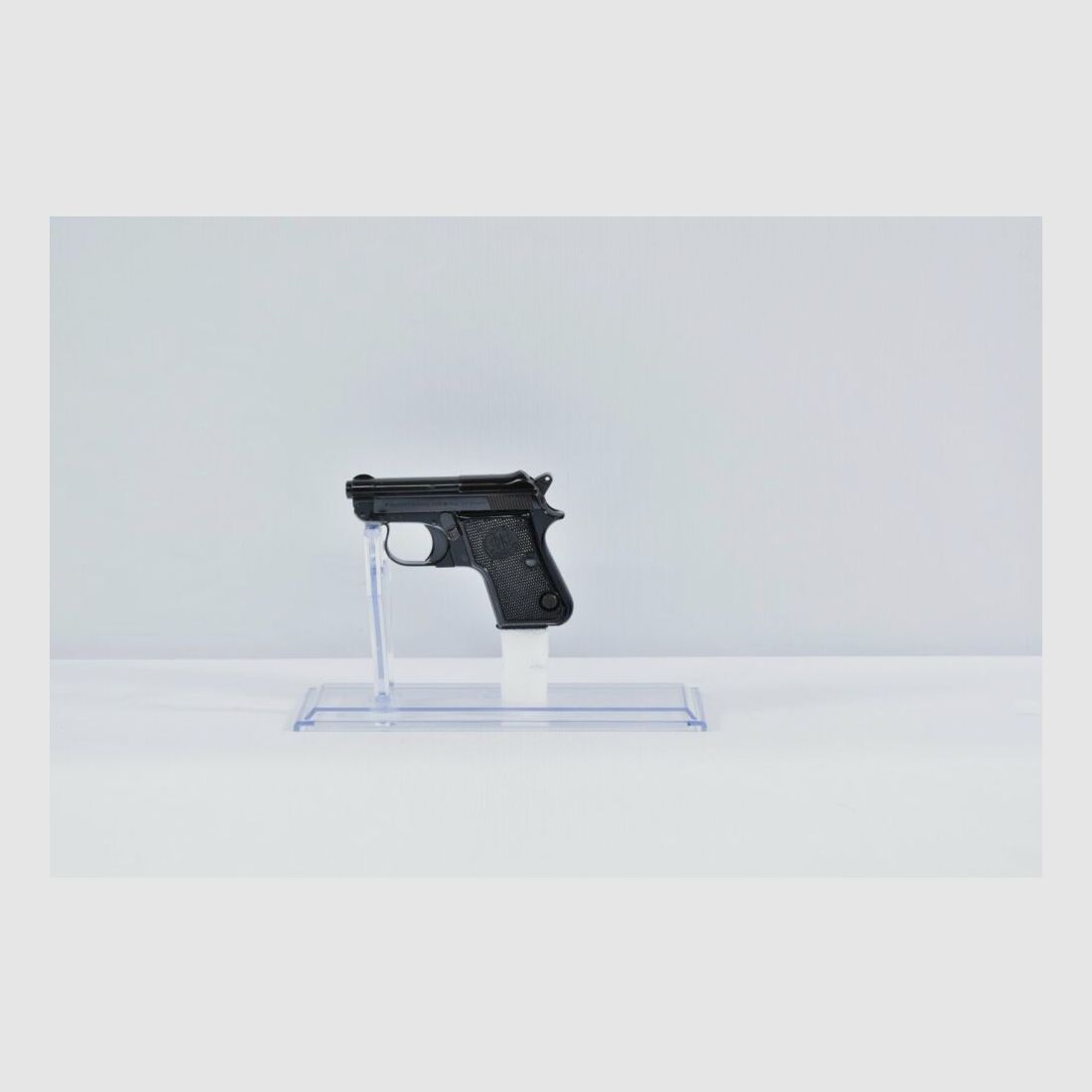 Pistola Beretta 950B .22Short