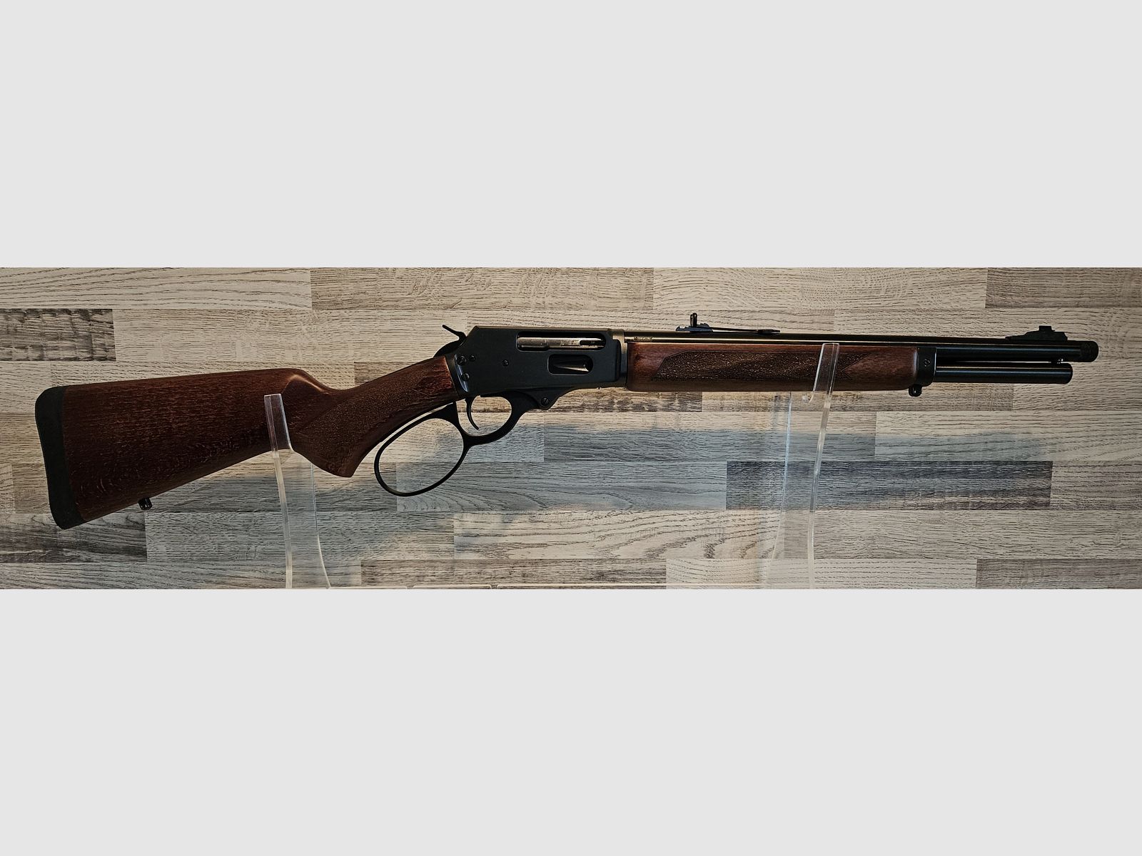 Neuware vom Fachhandel - Unterhebelrepetierbüchse UHR Rossi R95 Trapper .45-70Gov.