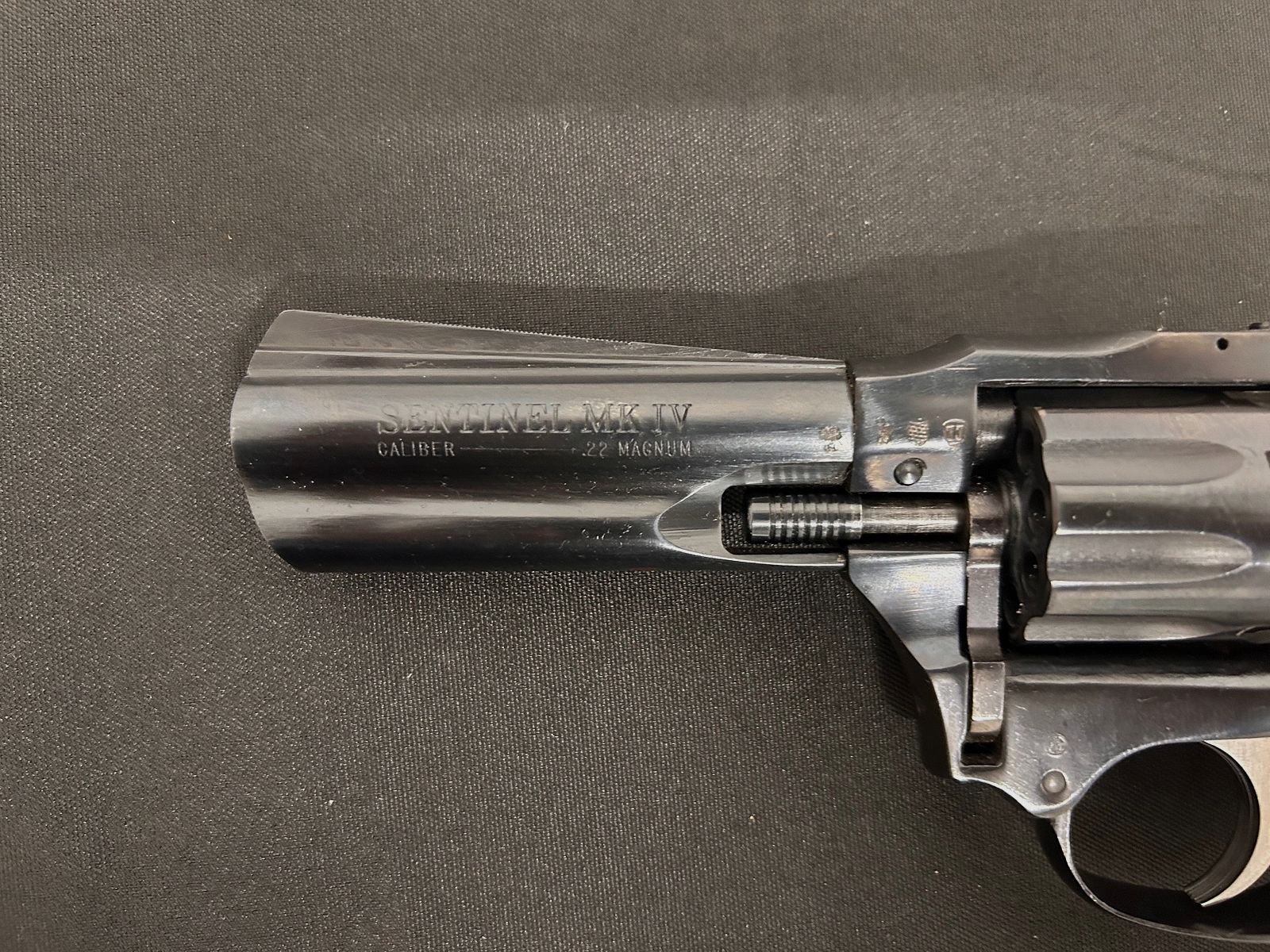 High-Standard Revolver Modell Sentinel MK IV, Kaliber 22Mag, sehr gut