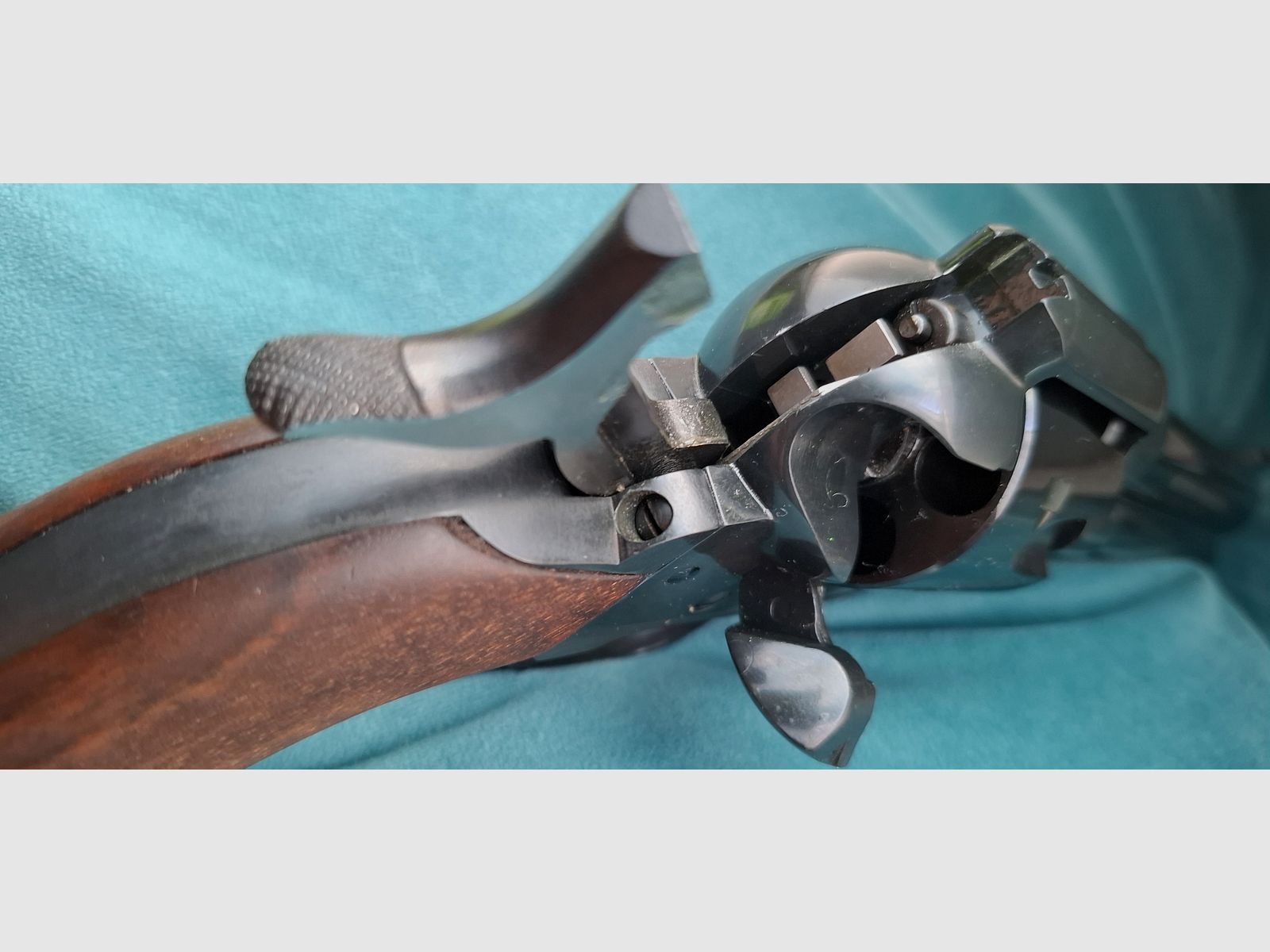 Colt Weihrauch Kal 9mm R Knall