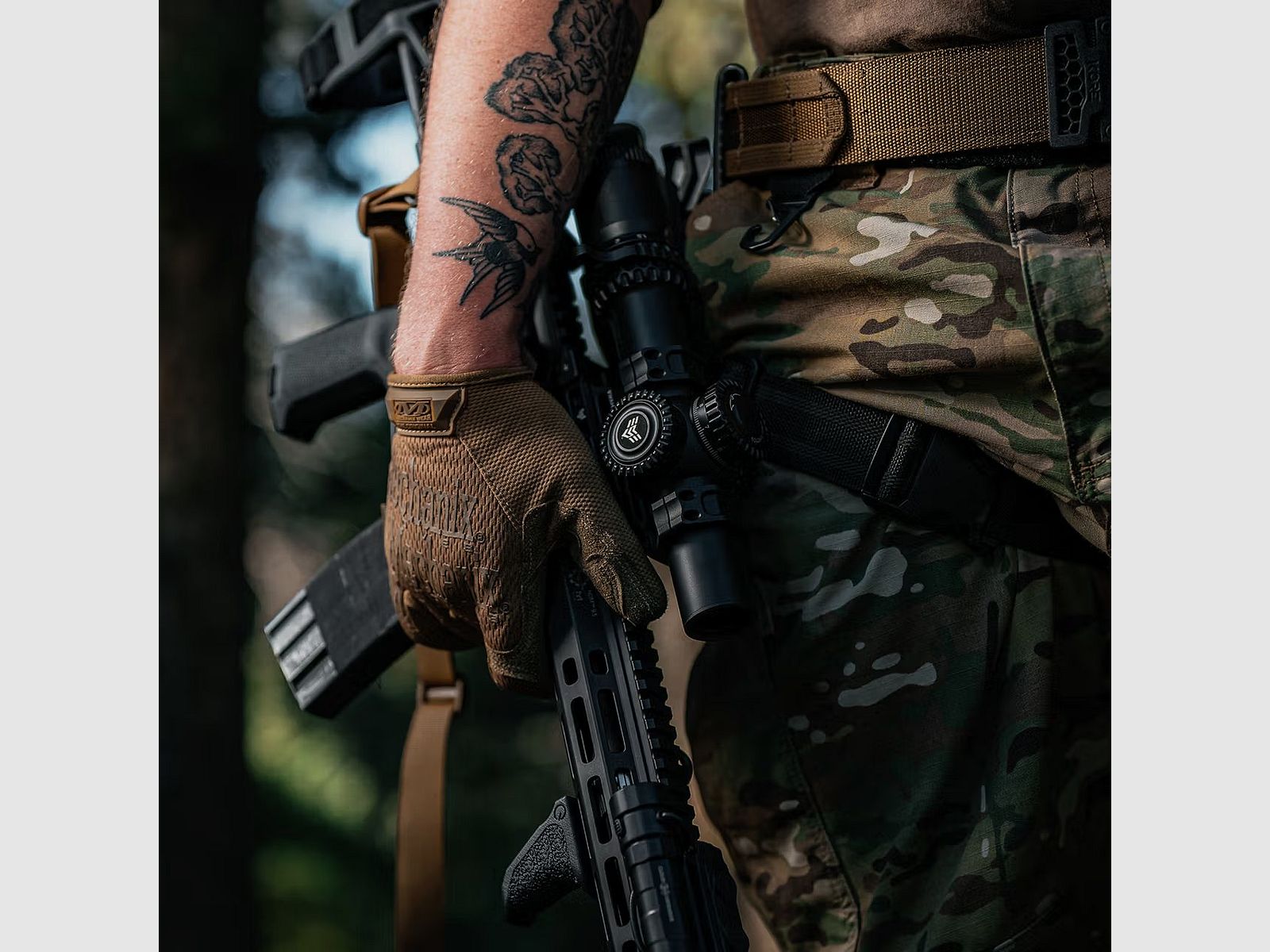 Swampfox Warhorse 1-6x24 FFP LPVO Zielfernrohr - MIL-Absehen, rot beleuchtet, 34 mm