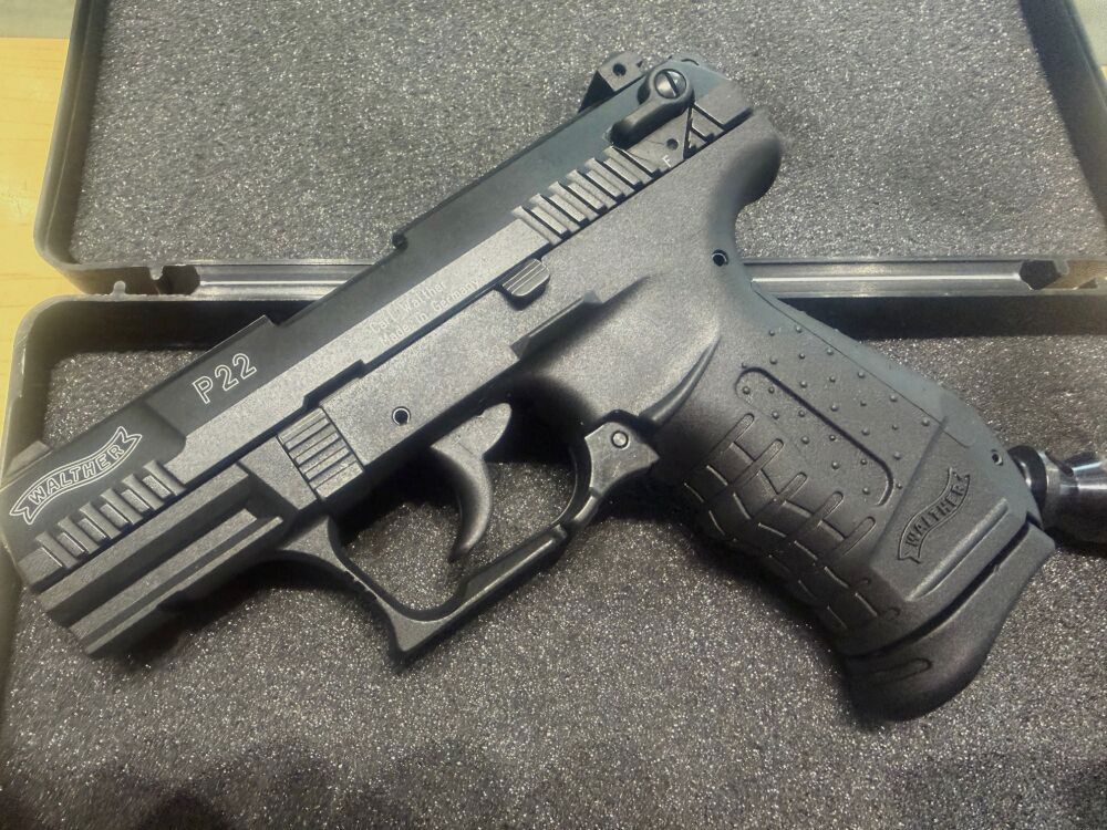Walther P22