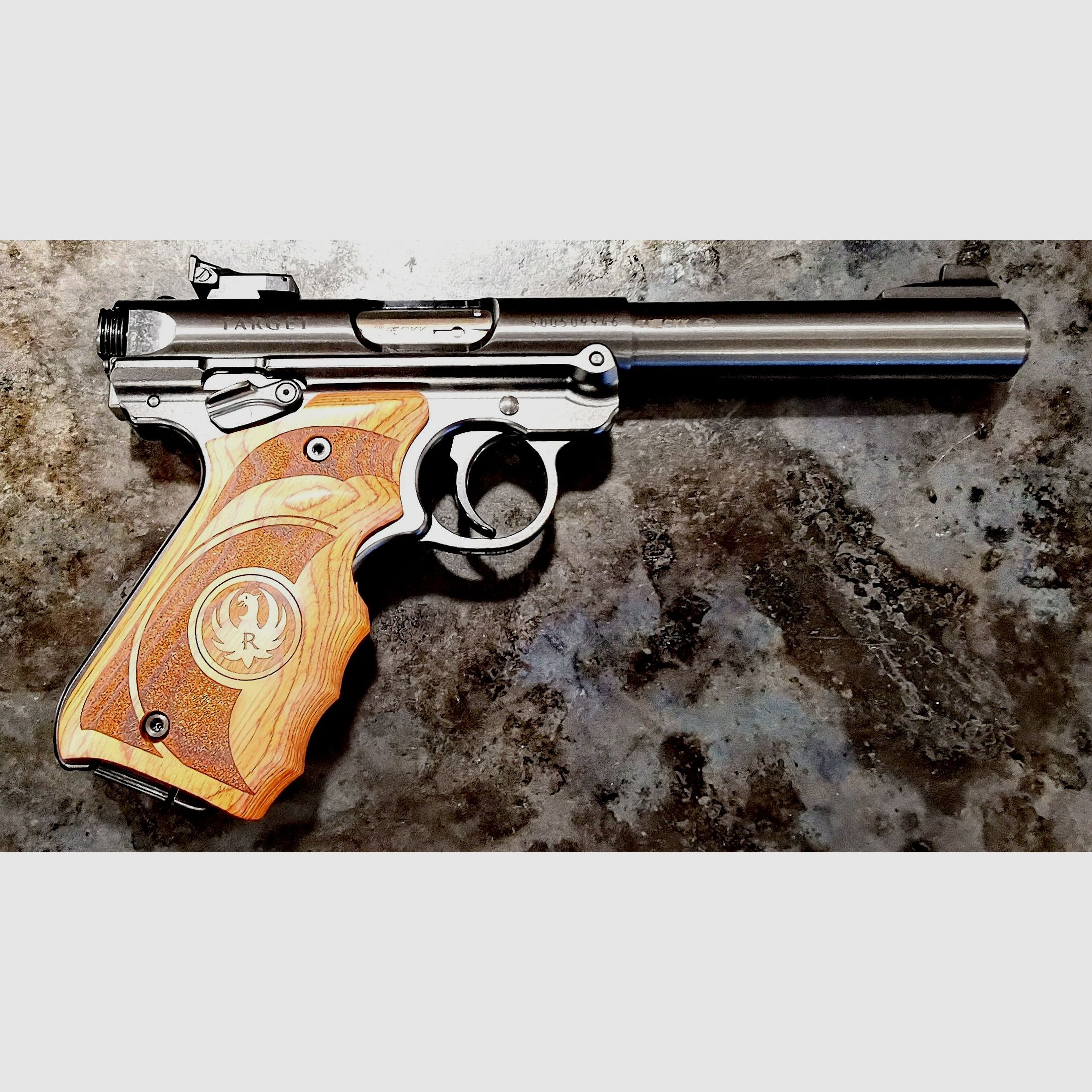 Ruger MK IV Target 5,5" bronzé cal. 22 L.r poignée en bois, image 3 sur 4