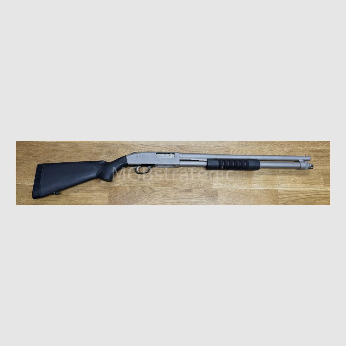 Mossberg Mariner 590 12/76 - Vorderschaftrepetierflinte 20" / 51cm Lauf, Bild 4 von 9