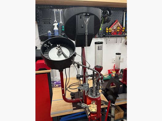 Hornady Ammoplant 5 Station Reloading Press Complete Equipment Like New