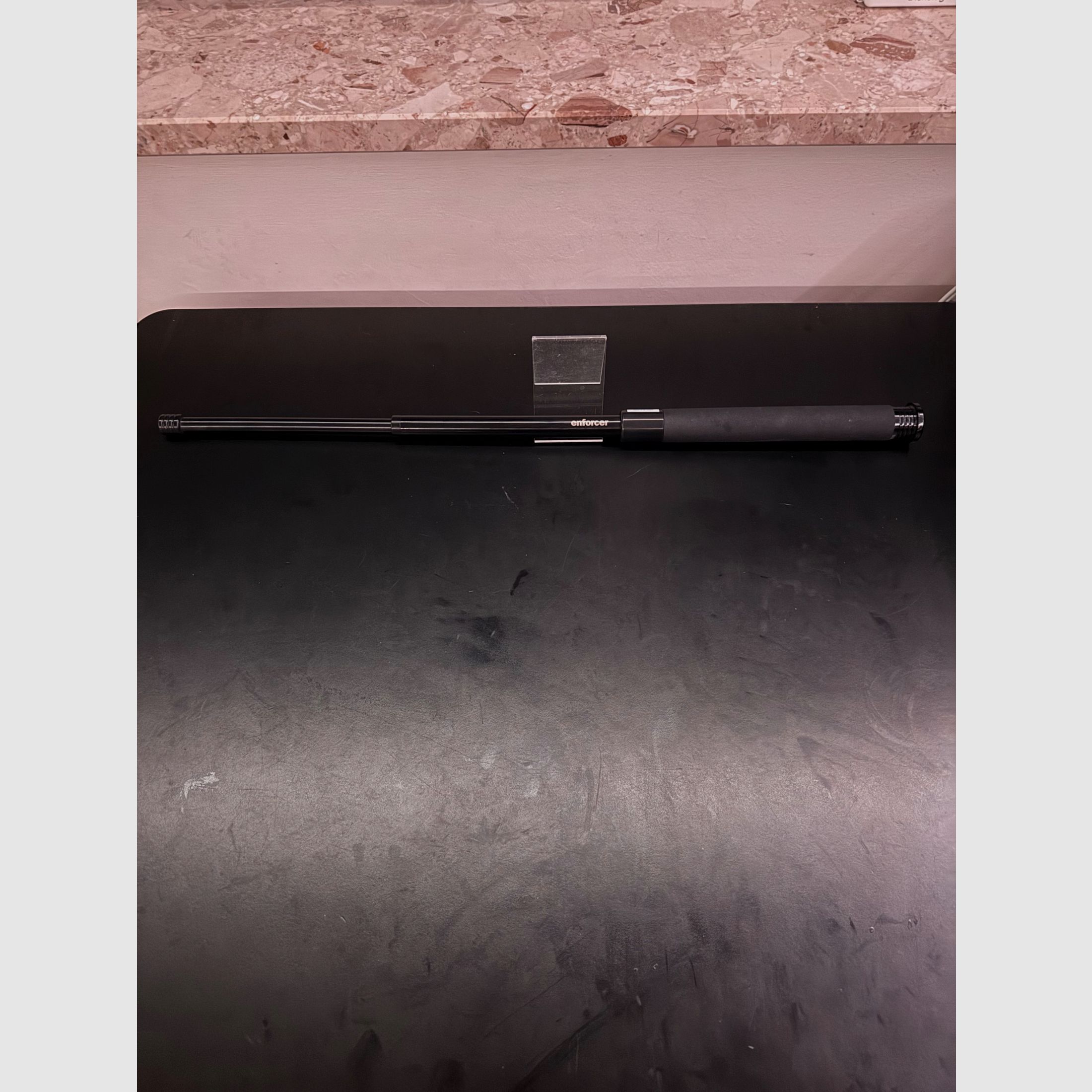 Enforcer Teleskopschlagstock 24 Zoll mit Druckknopf (Schwarz) (Neu), Bild 1 von 3