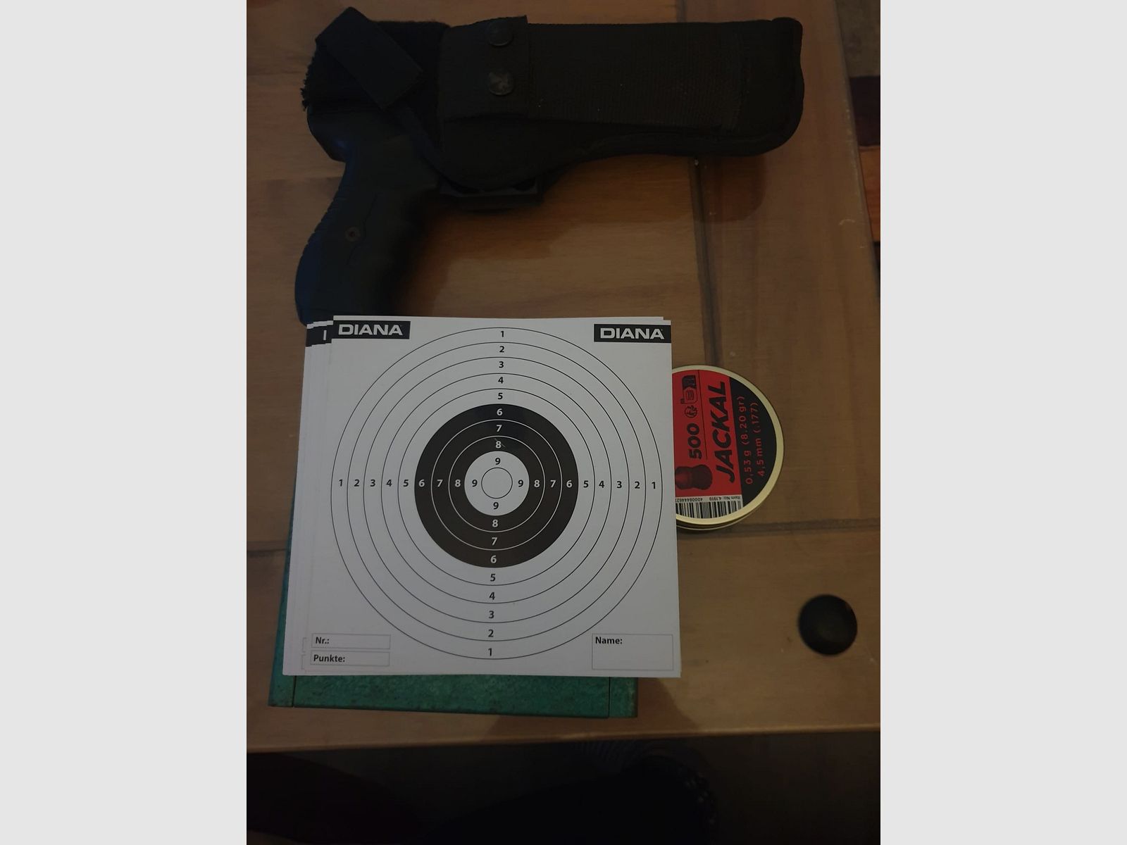 HW 40
