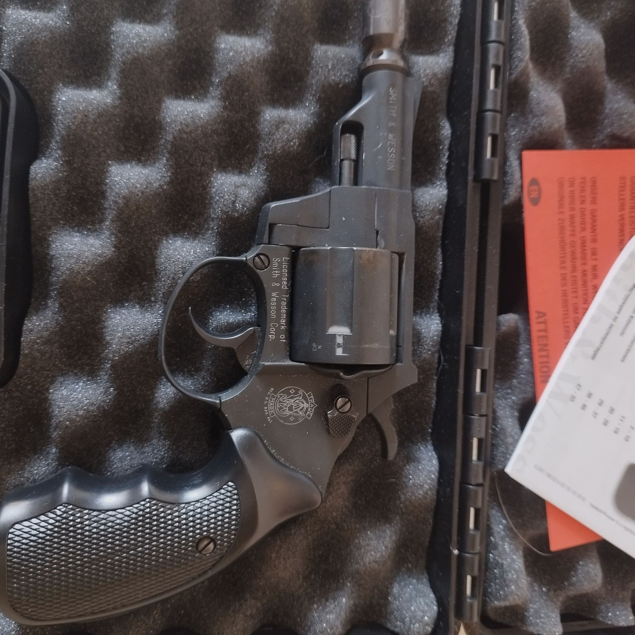SRS Revolver Umarex Smith und Wesson Combat 9mm Knall PTB mit OVP, Bild 2 von 14