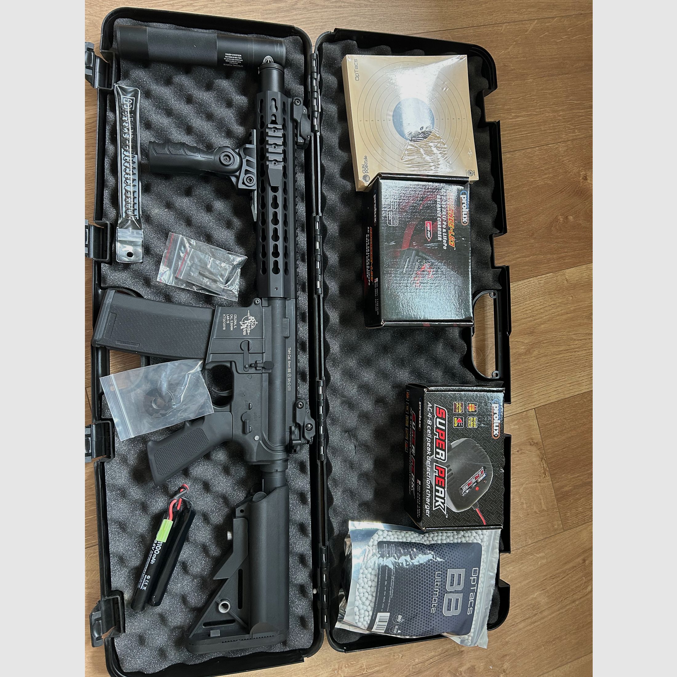 Airsoft assault rifle